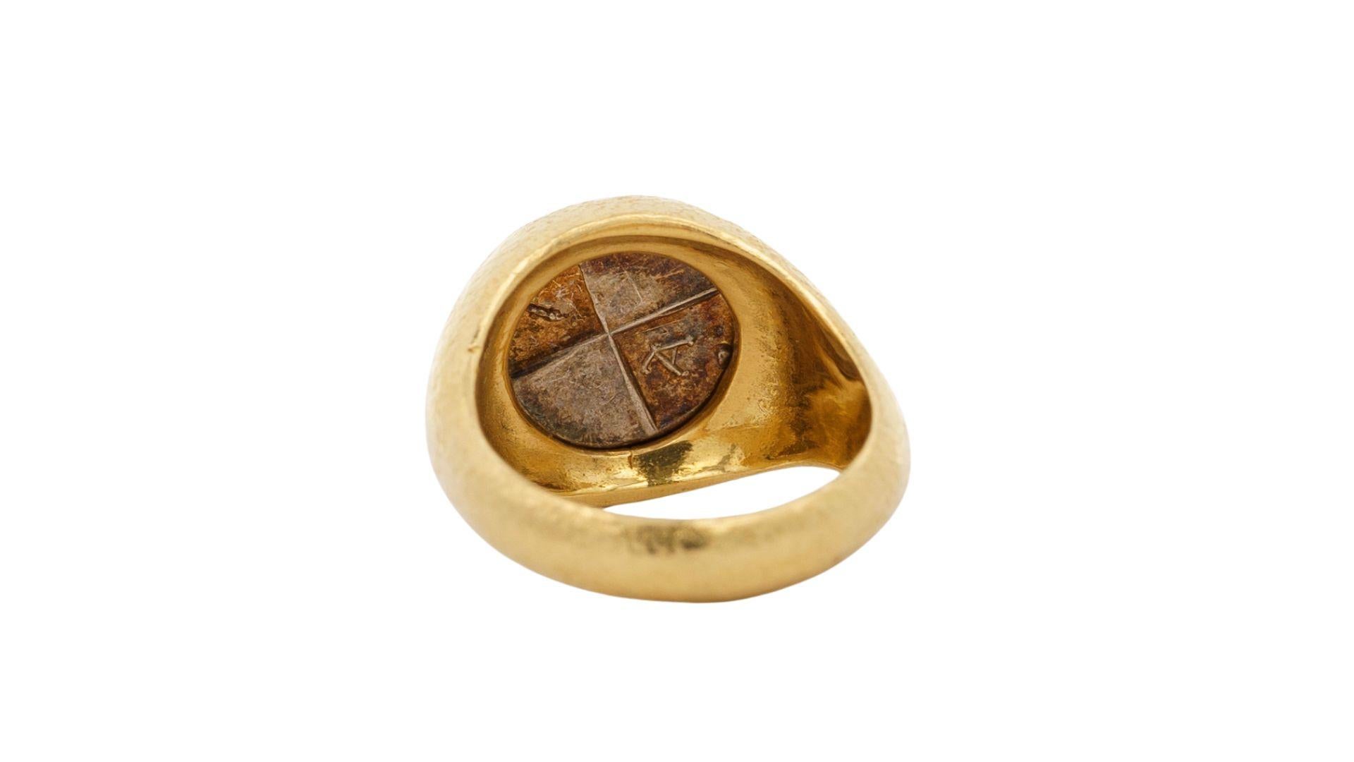 Ancienne bague pour hommes Hemidrachm 400 avant J.-C. en or 20 carats avec finition martelée Bon état - En vente à Miami, FL