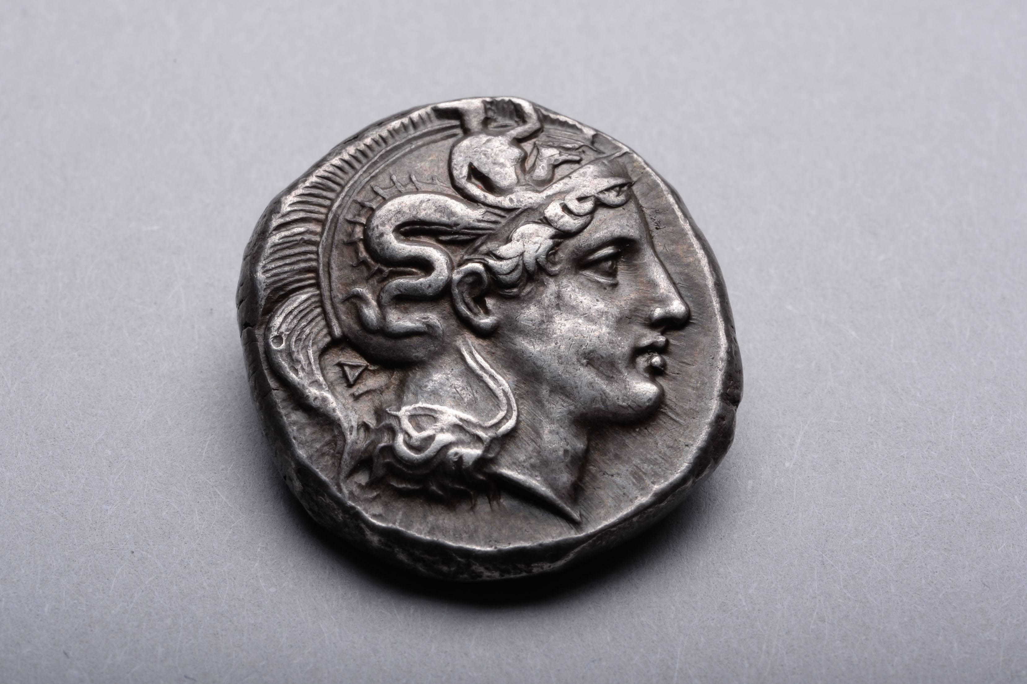 Ancient Greek Silver Distater Coin from Thurium , 400 BC, British Museum In Excellent Condition In London, GB