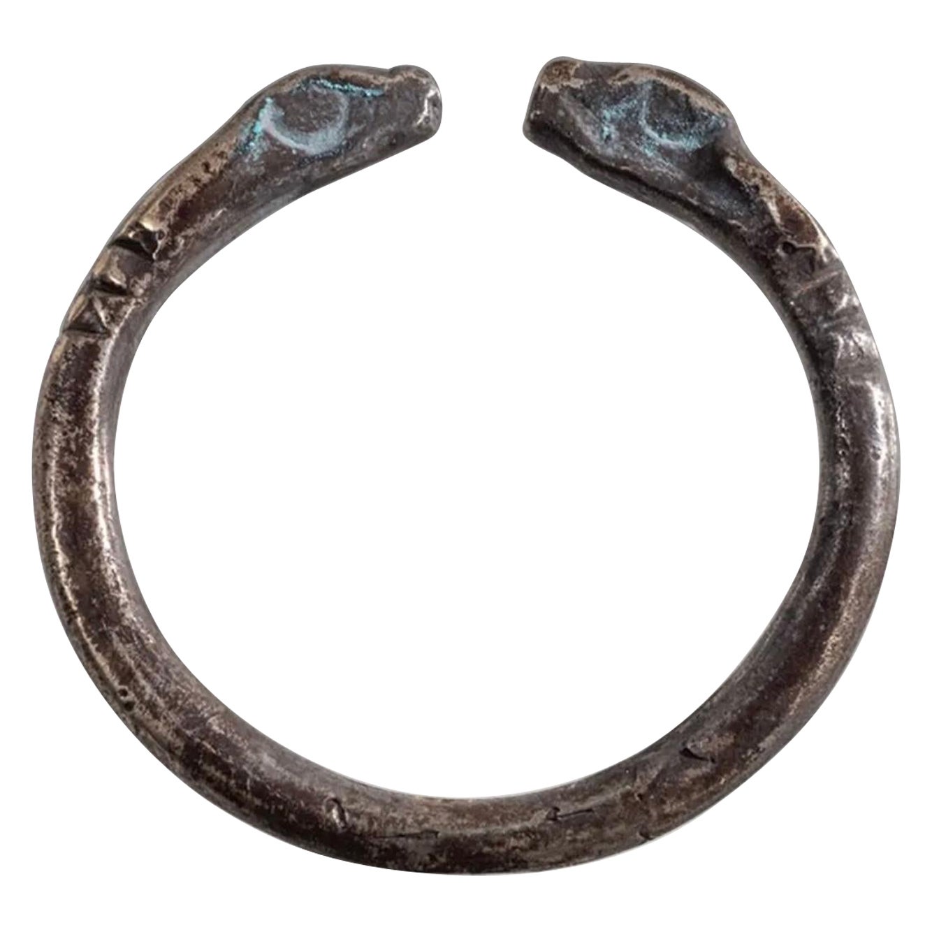 Bague serpent de la Grèce antique argentée du 4e siècle avant J.-C., de qualité musée en vente