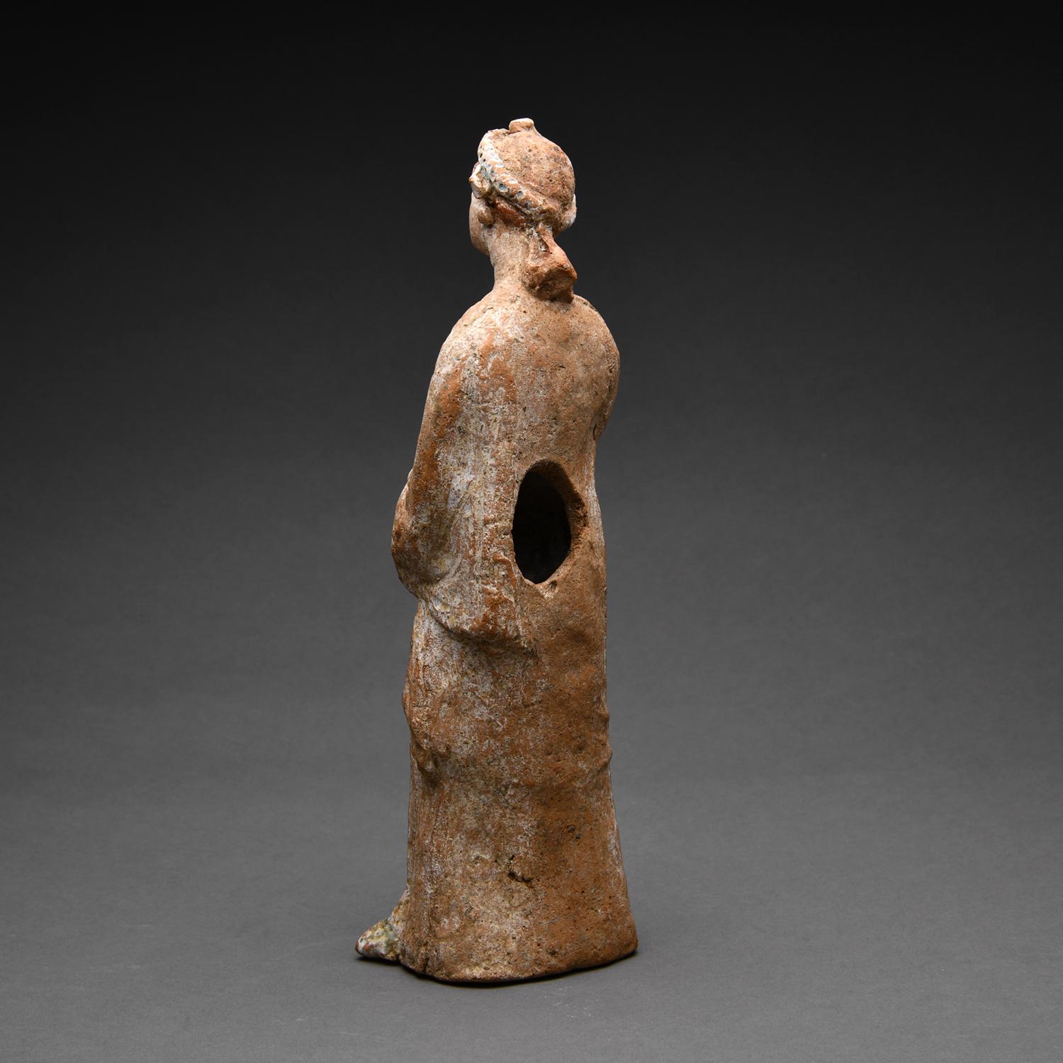 Moulé Ancient Greek Terracotta Female Figure en vente