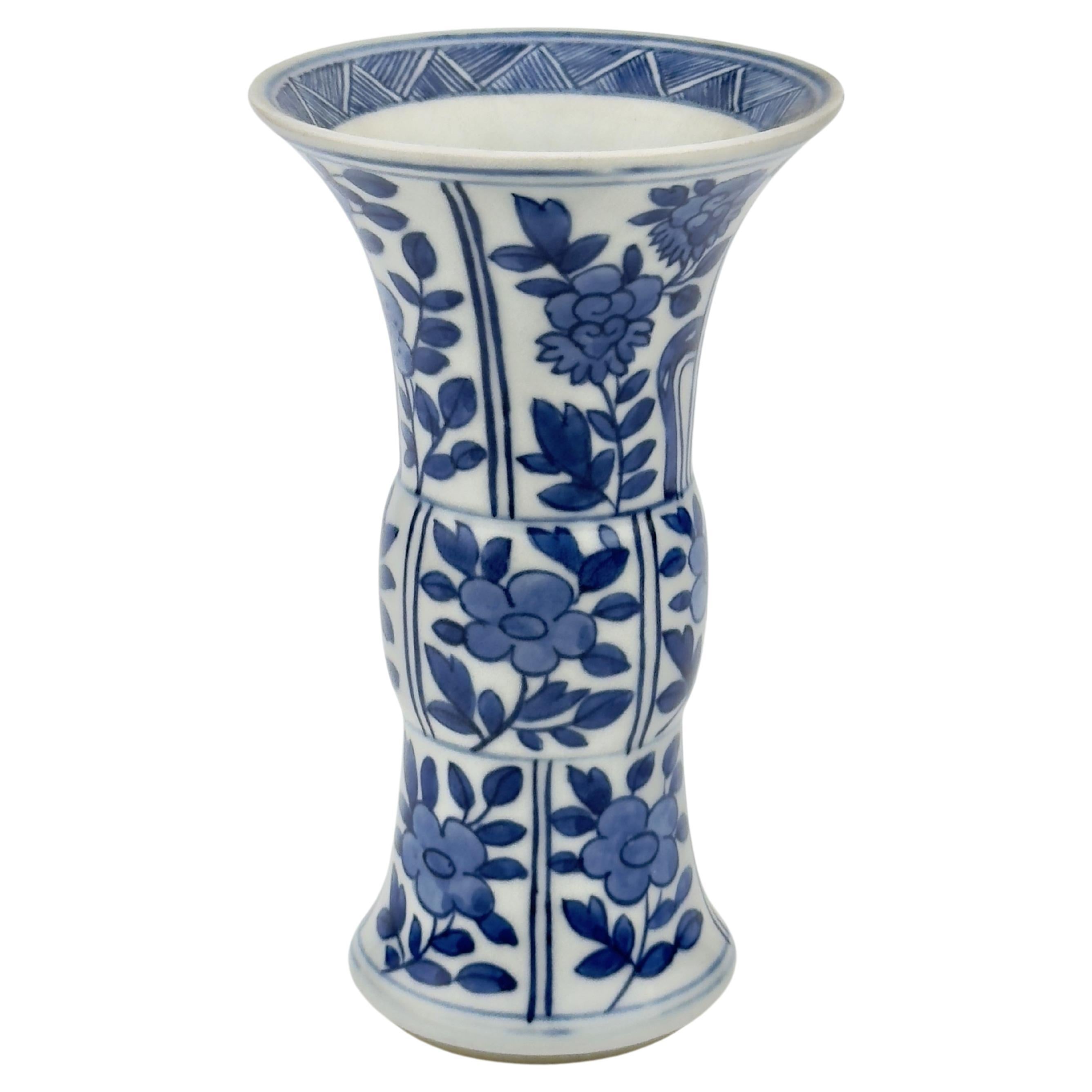 Ancient Gu Shape Blue And White Vase, Qing Dynasty, Kangxi Era, Circa 1690 For Sale