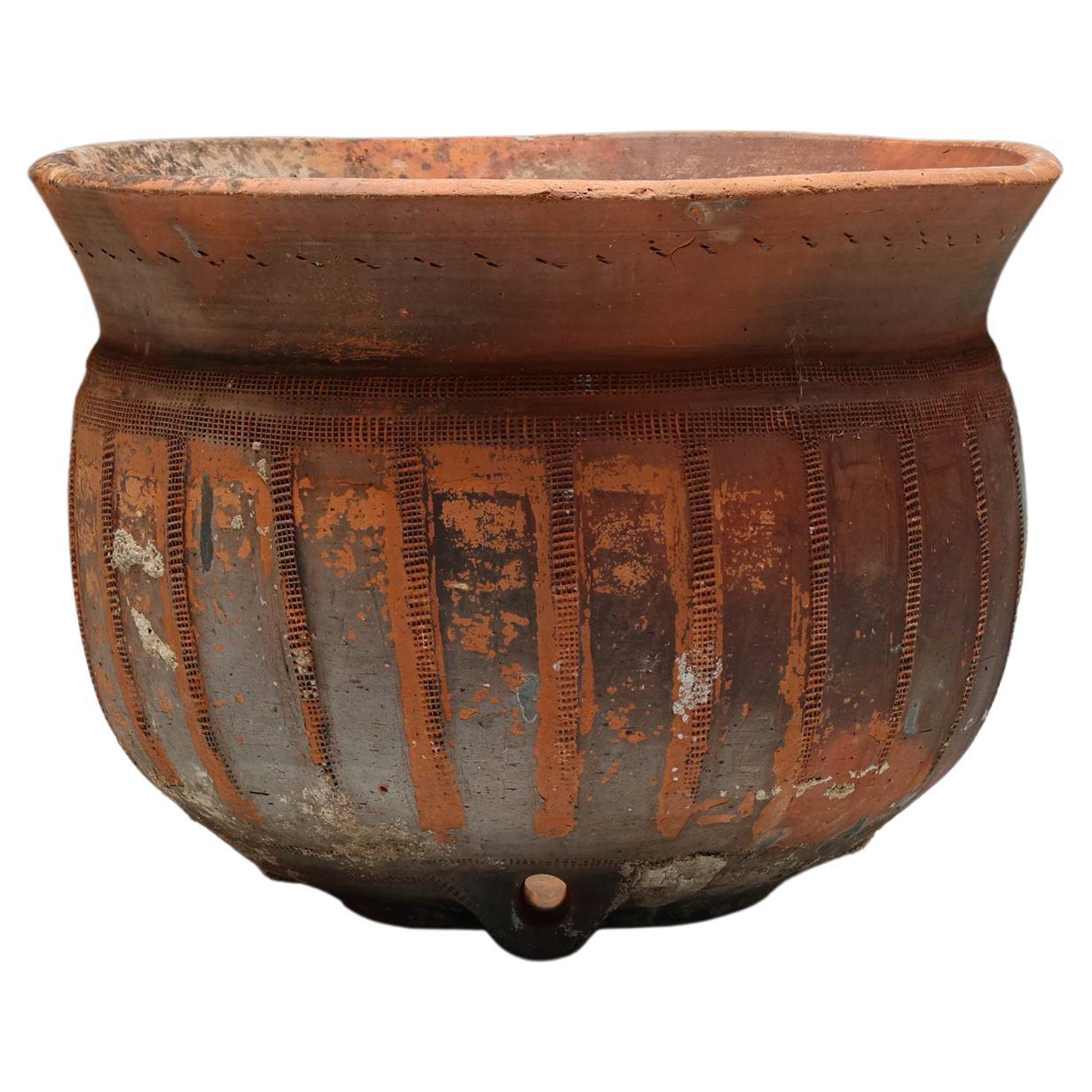 Ancient Hand-Crafted Portuguese Washbasin, Pot, Garden Elements, Rustic, 1940s For Sale