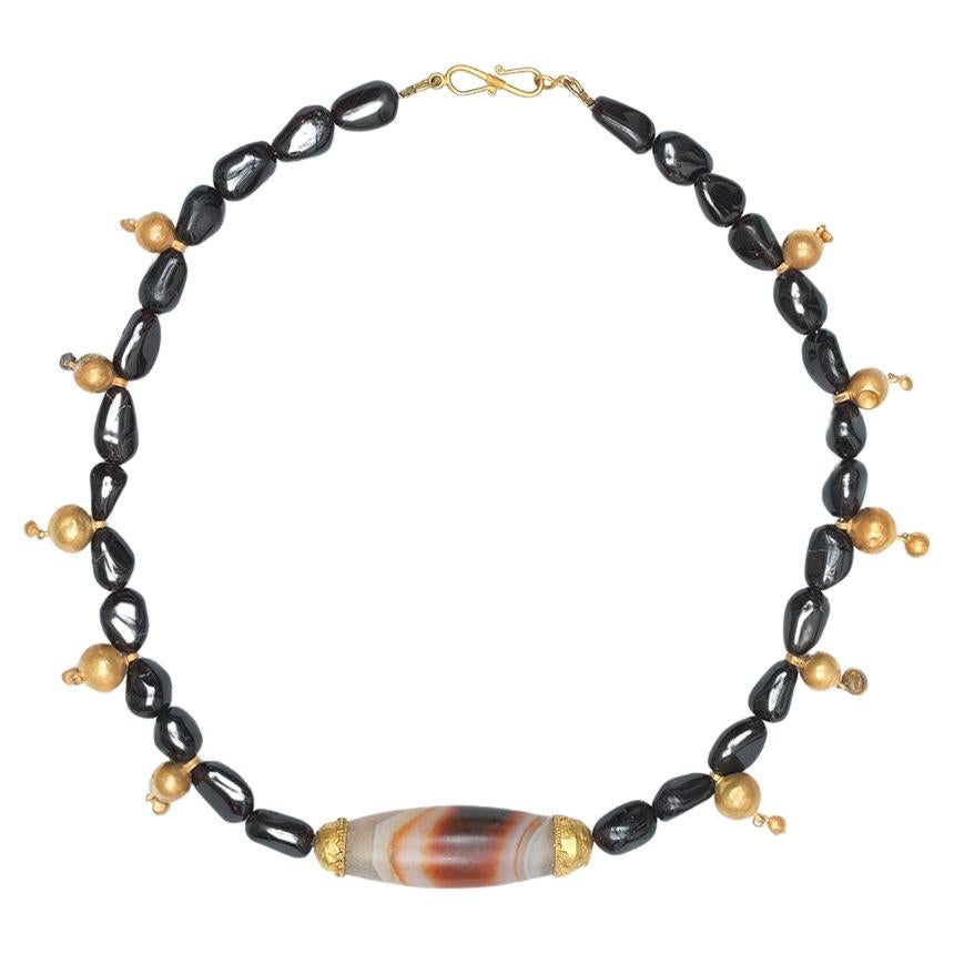 Ancient Hellenistic Necklace with Banded Agate and Gold-Charm Beads For Sale