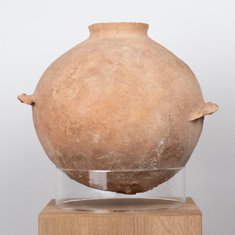 Antigua tinaja de terracota de la Edad de Hierro de Tierra Santa con asas, c. 1200-1000 en Bueno estado para la venta en Bonita Springs, FL