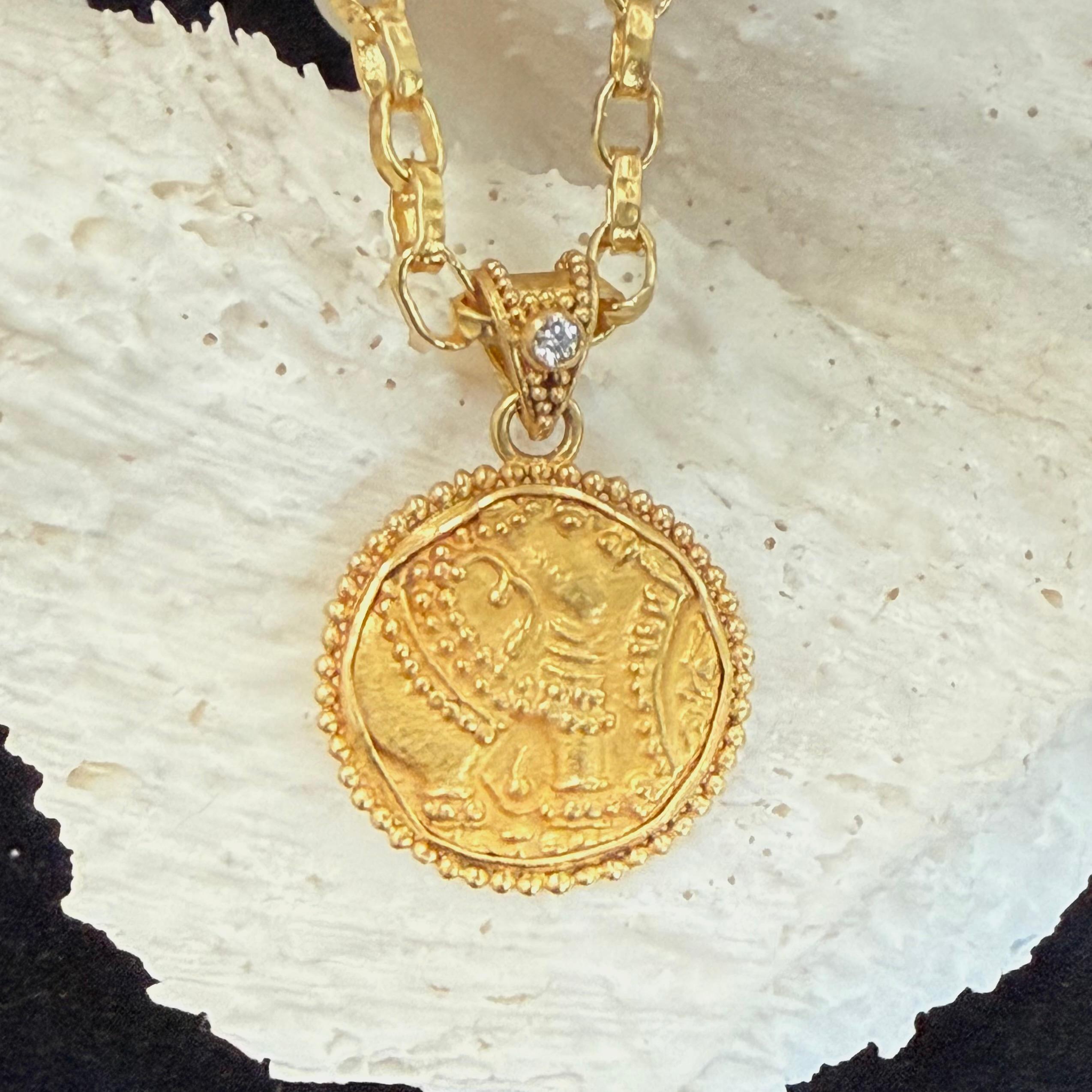 Antikes Indien 10. Jahrhundert CE Gold Elefantenmünze Diamant-Anhänger 22K Gold im Angebot 1