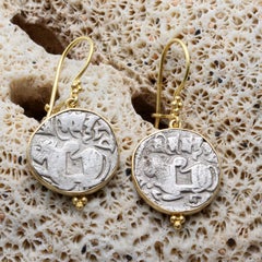 Altes Indien 9.-11. Jahrhundert Shiva Nandi Stier Münze 18K Gold Ohrringe