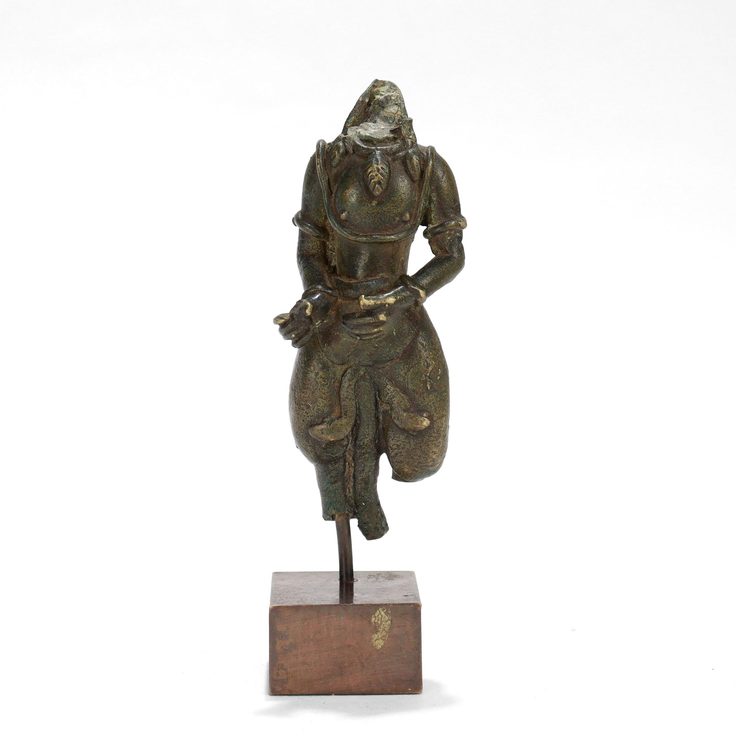 Escultura de bronce de una antigua deidad masculina hindú de la India (Hanuman) Indio en venta