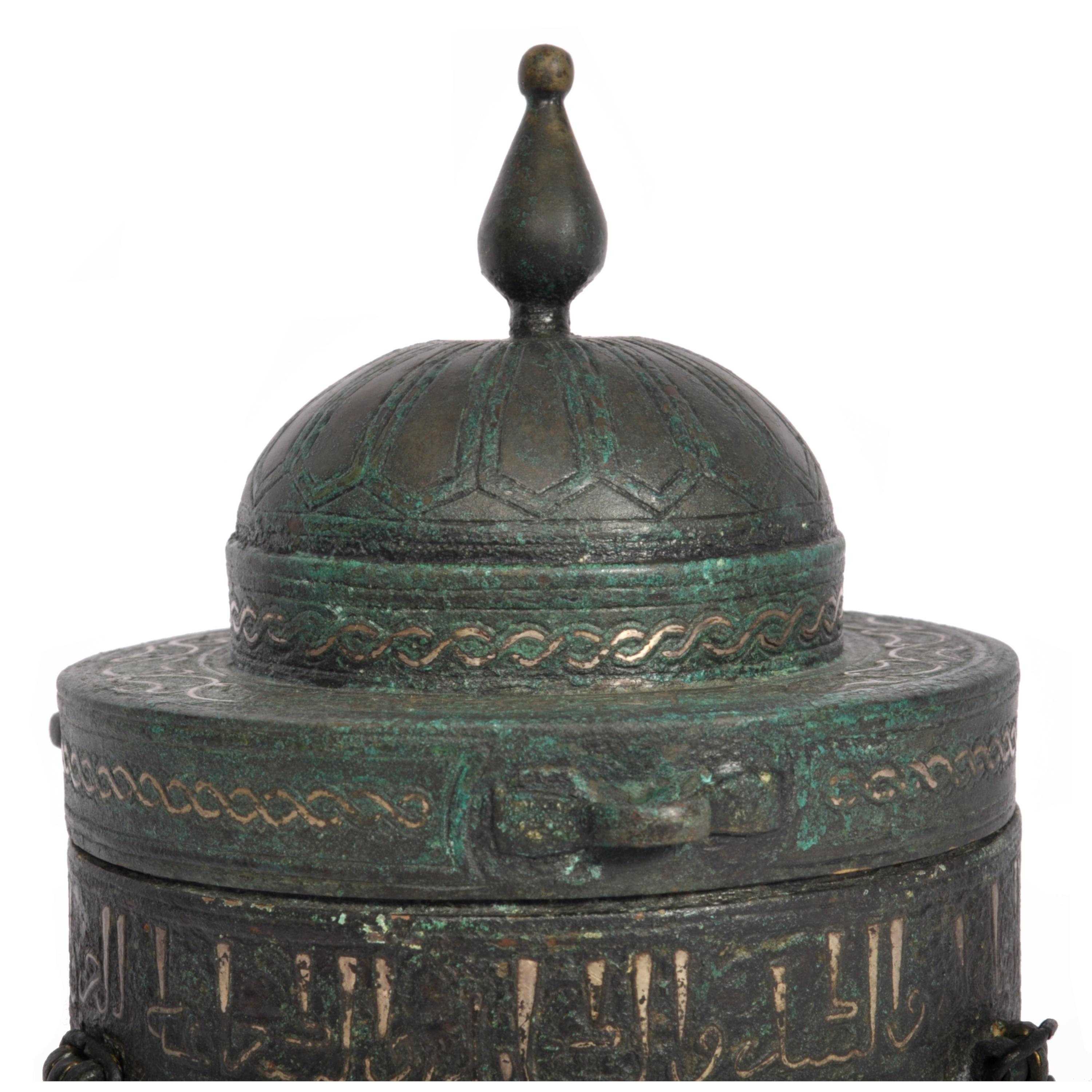 Antikes islamisches persisches Khurasan-Silber-Intarsien-Bronze-Kakaligraphie-Tintenfass 1200 im Angebot 4
