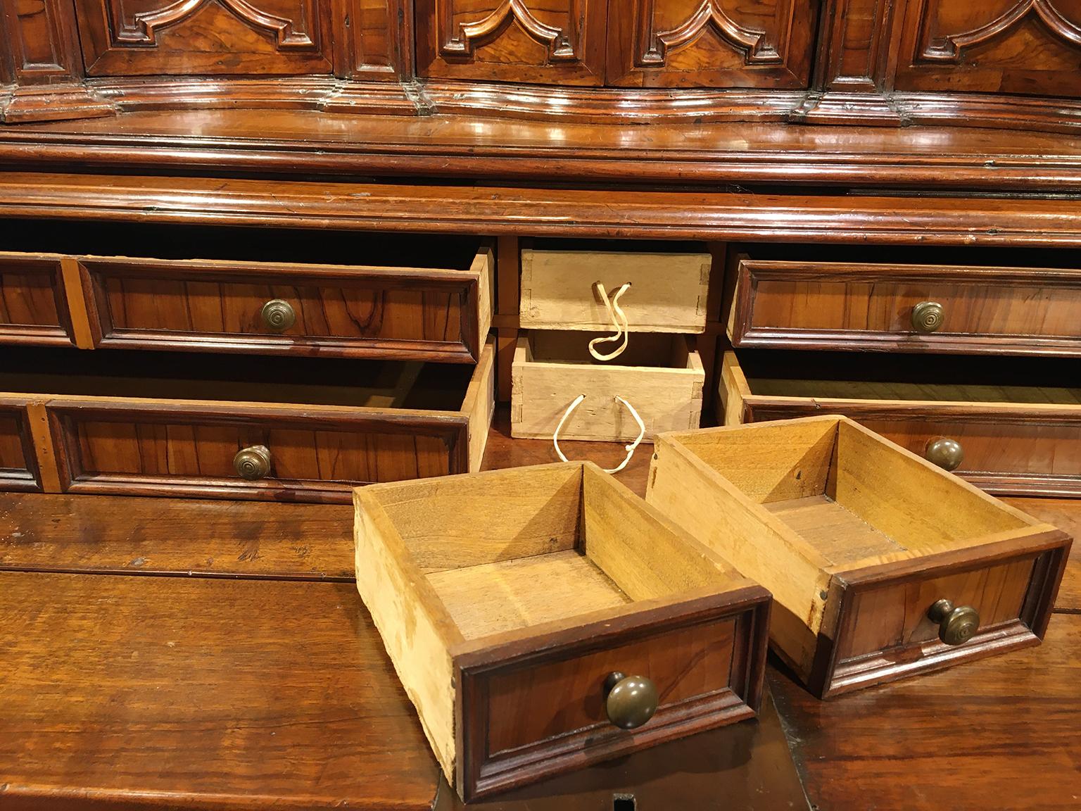 Olive Ancient Italian Writing Desk with Upper Cabinet, Milan, Circa 1730 For Sale