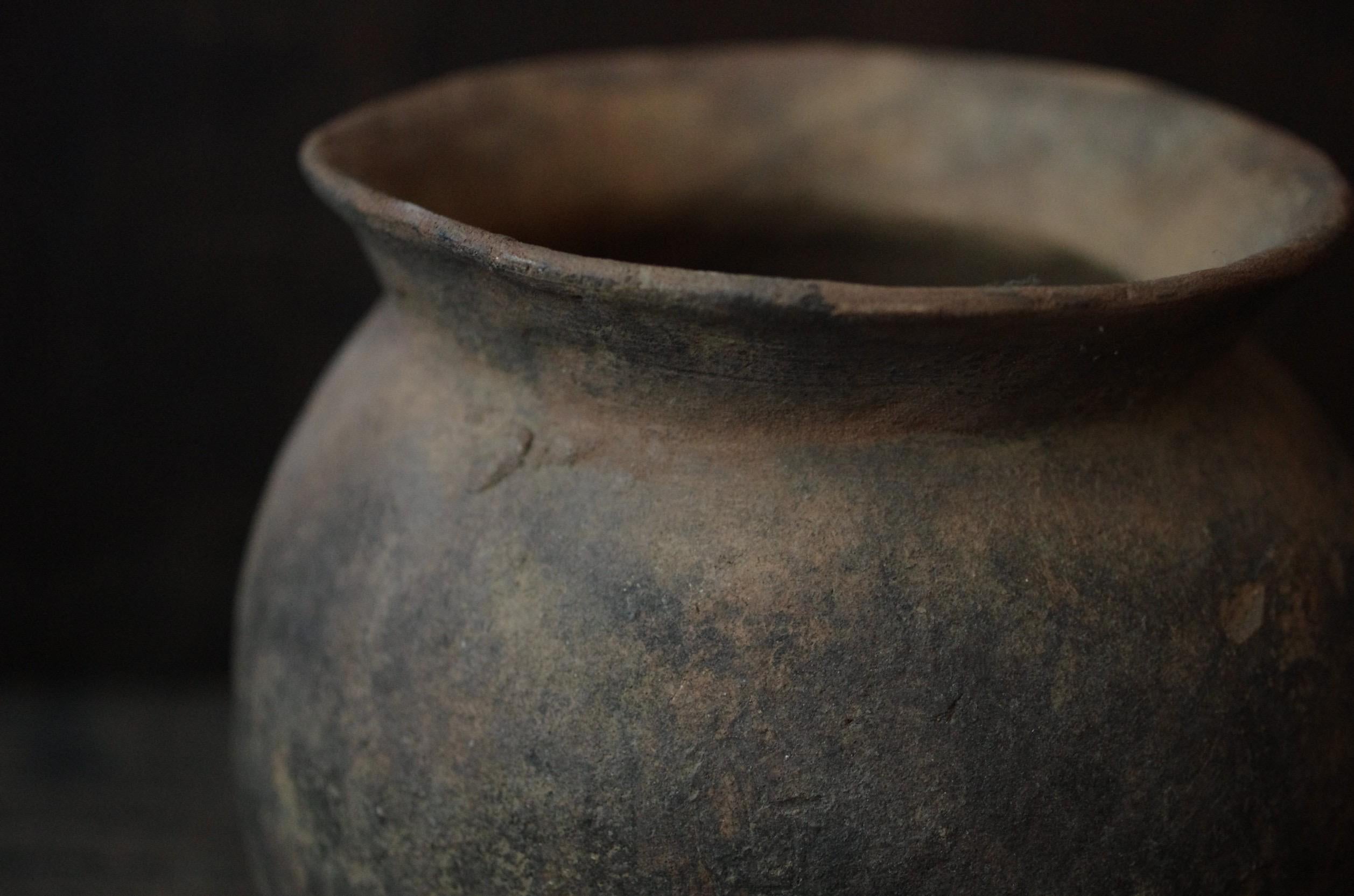 Ancient Japanese Yayoi pottery / Wabi-sabi Antique Earthenware / Vase Jar Object 4
