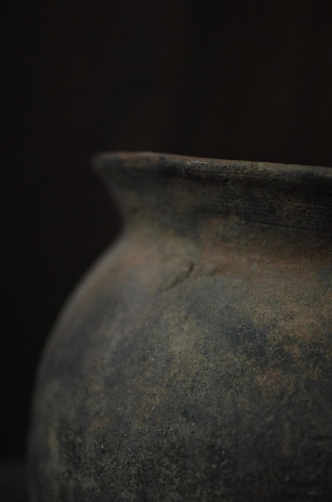 Ancient Japanese Yayoi pottery / Wabi-sabi Antique Earthenware / Vase Jar Object 6