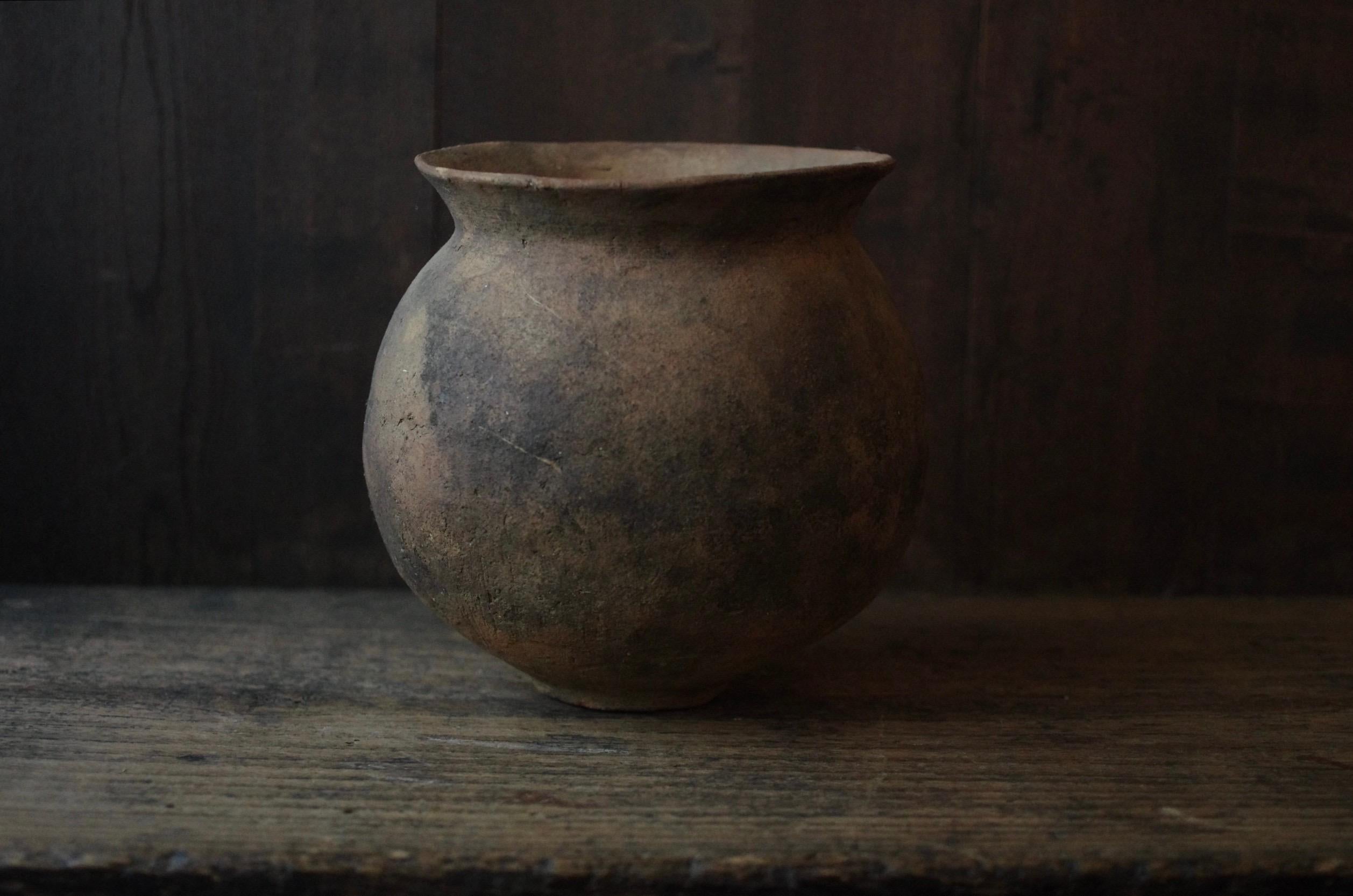 Ancient Japanese Yayoi pottery / Wabi-sabi Antique Earthenware / Vase Jar Object 7