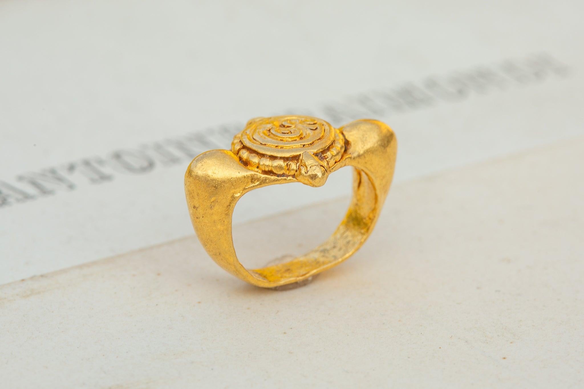 Ancient Javanese Labyrinth Ring 5
