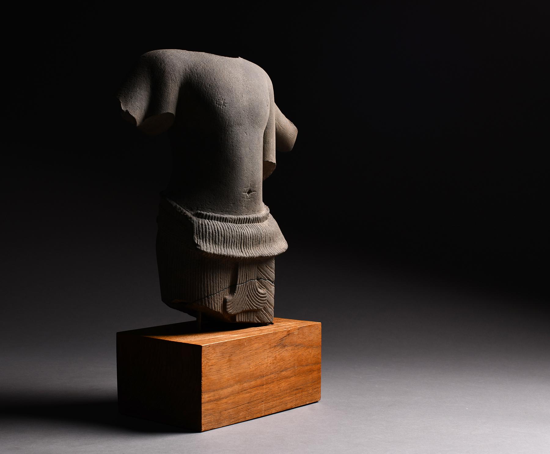 Ancient Khmer Sandstone Torso of a Four Armed Deity For Sale 2