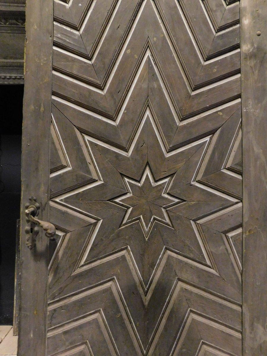 Italian Ancient Larch Door Carved with a Star, 19th Century, Italy For Sale