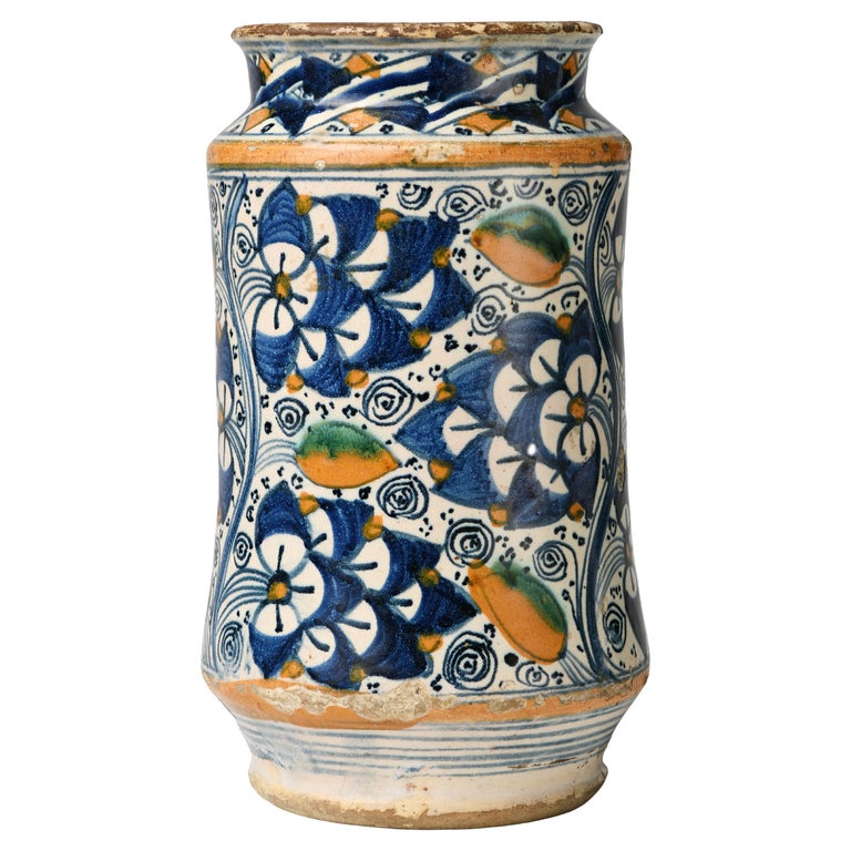 16th Century Italian Ceramics - 10 For Sale on 1stDibs