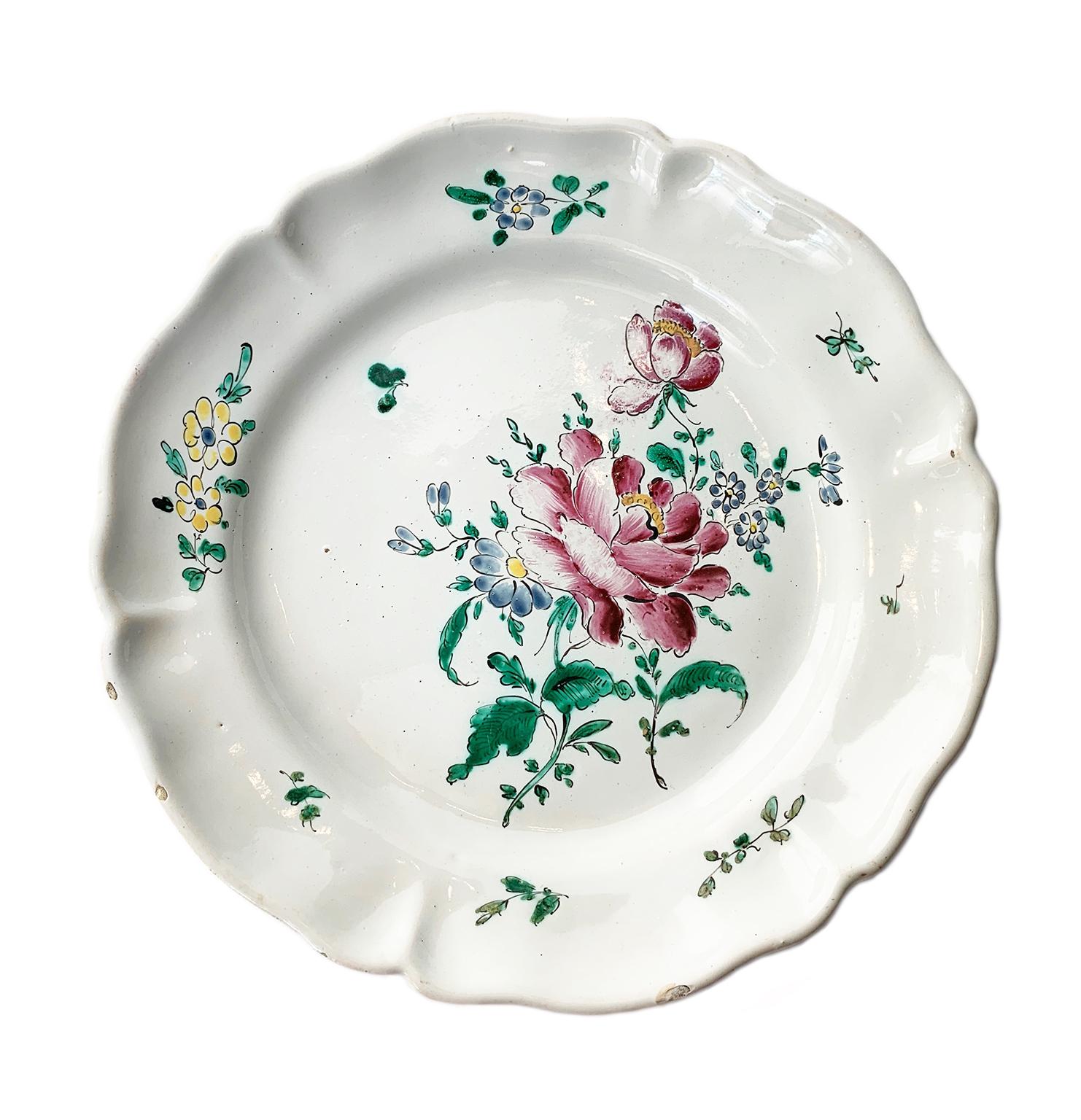 Glazed Ancient Maiolica Dishes with flowers, Lombard Manufacture, 1770-1780 Circa For Sale