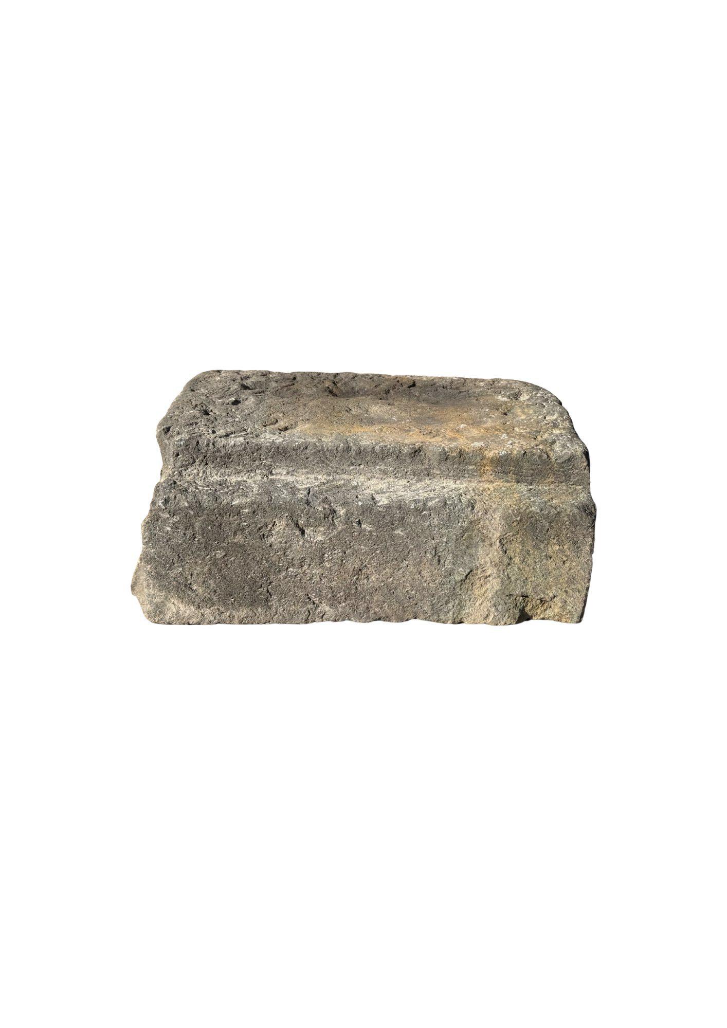 Indonésien Ancien bloc de pierre du temple de Majapahit à Java, Indonésie en vente
