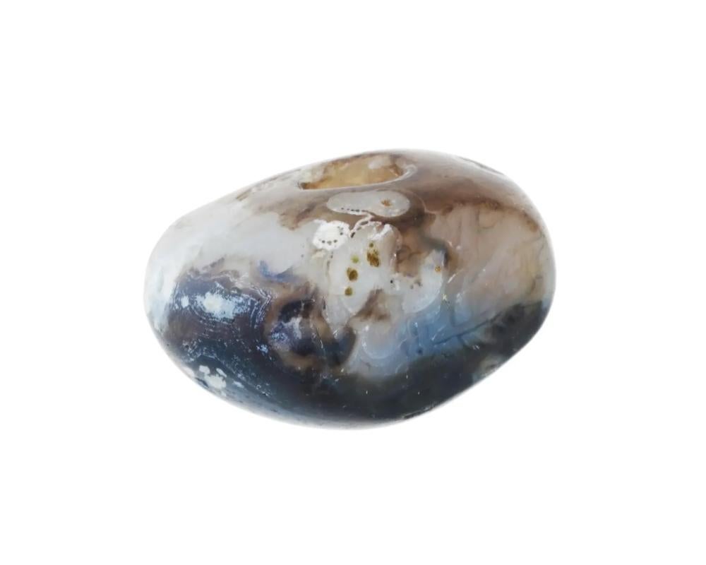 An ancient Mediterranean blue banded agate stone intaglio seal bead. 1st millenium BC. Disk shape. The intaglio depicts a zoomorphic figure. Historical Collectibles And Archaeological Relics, Mineral Stone Carvings, Stamps And Seals.

Dimensions: L