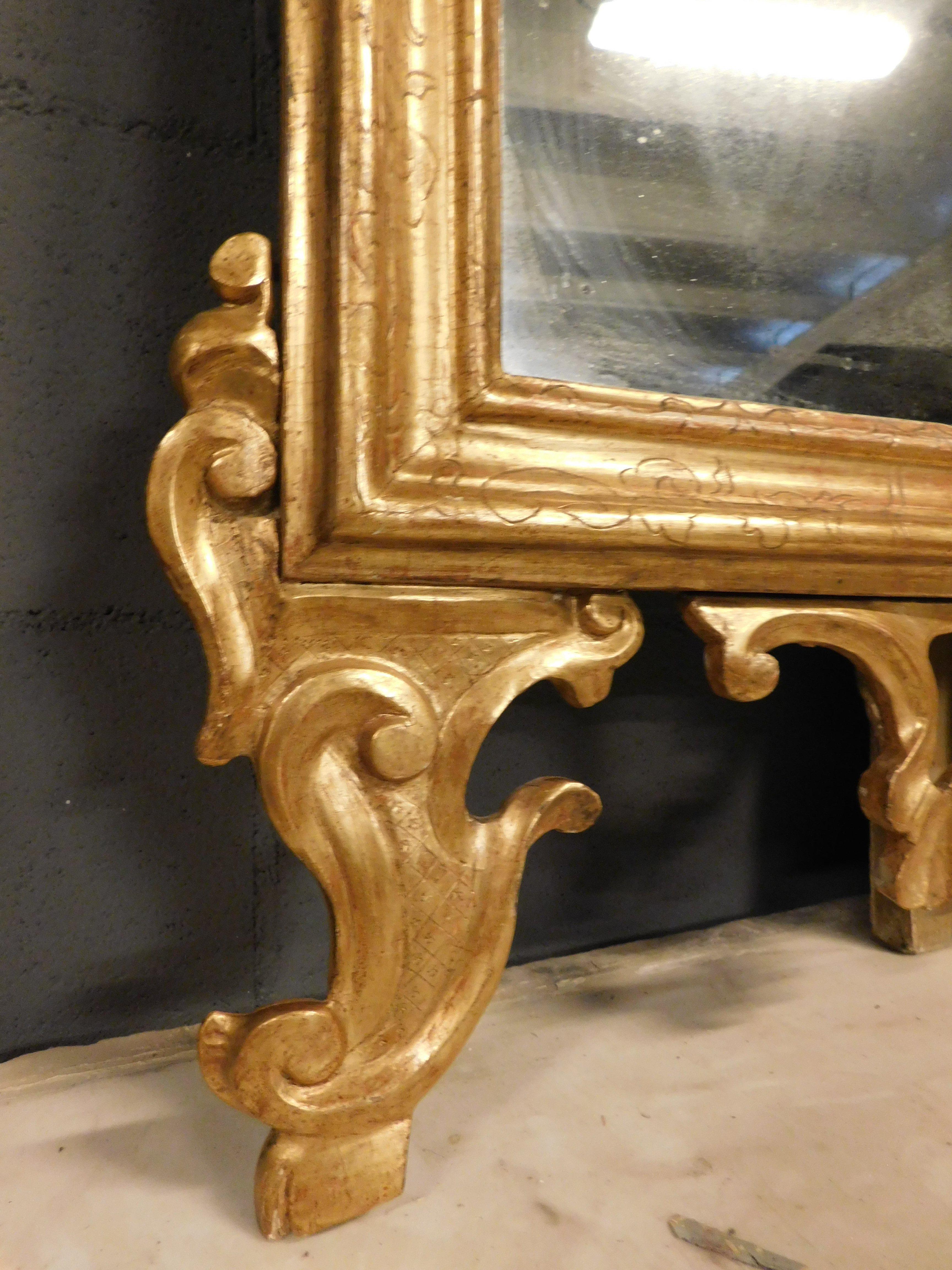 Poplar Ancient mirror in gilded and carved wood, France