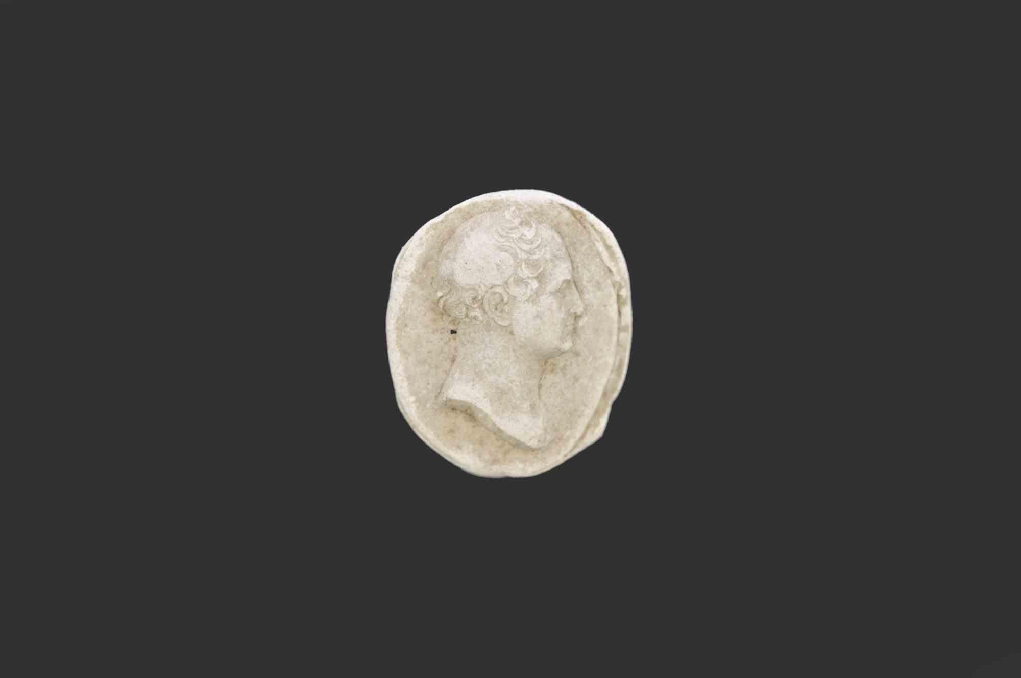 Ancienne intaille camée néoclassique en biscuit.

Italie, 19e siècle.

Bon état.