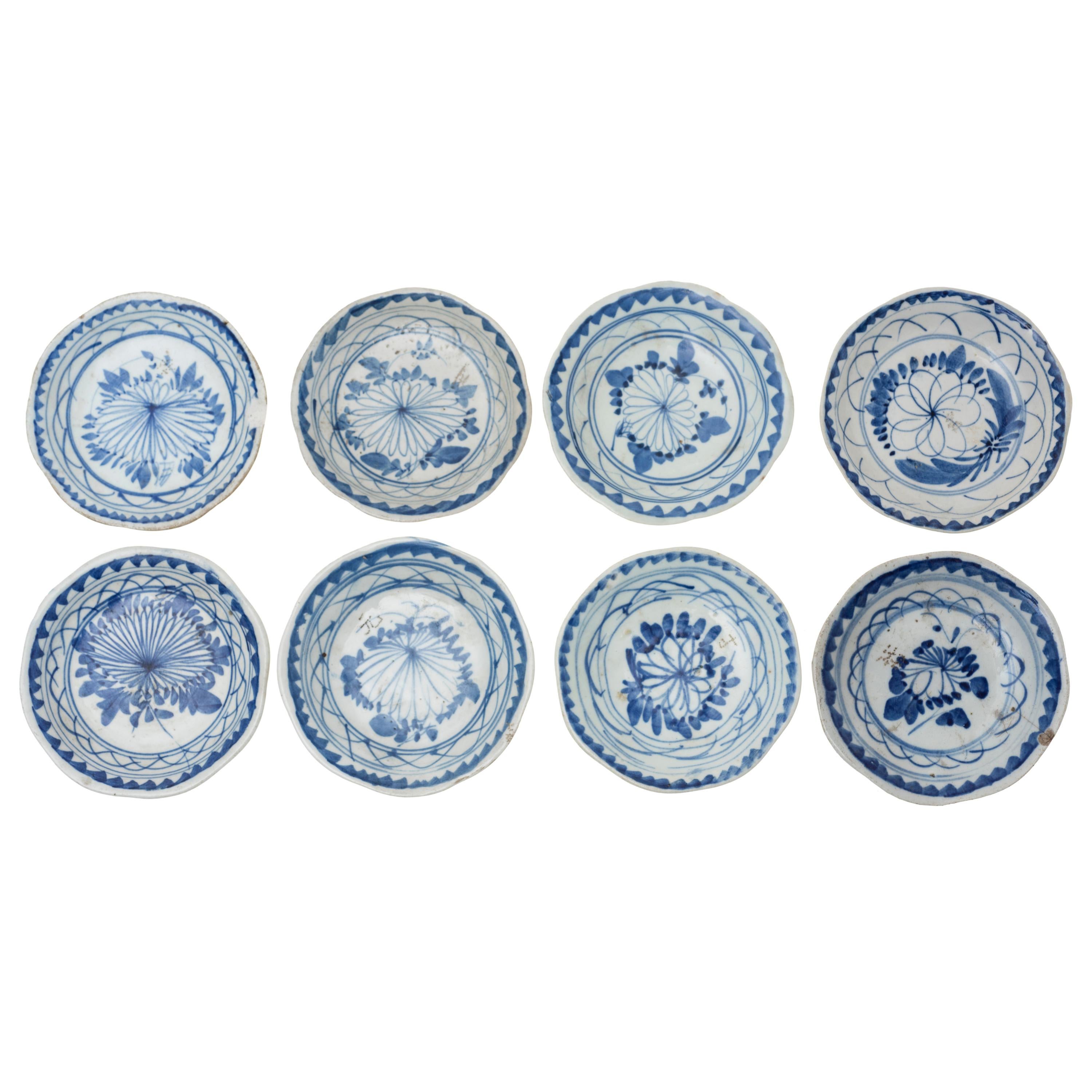 Ancient Oriental Plates Set, China, 19th Century