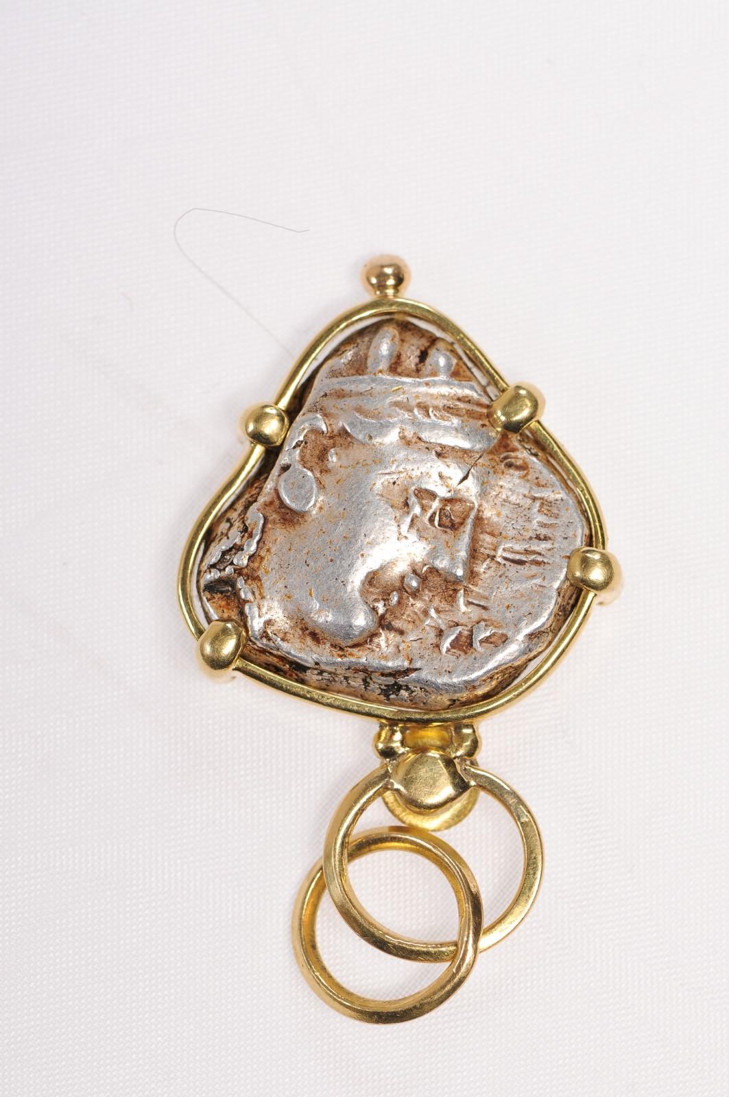 Ancient Owl Pendant 22kt Gold w/Diamond (pendant only) For Sale 4