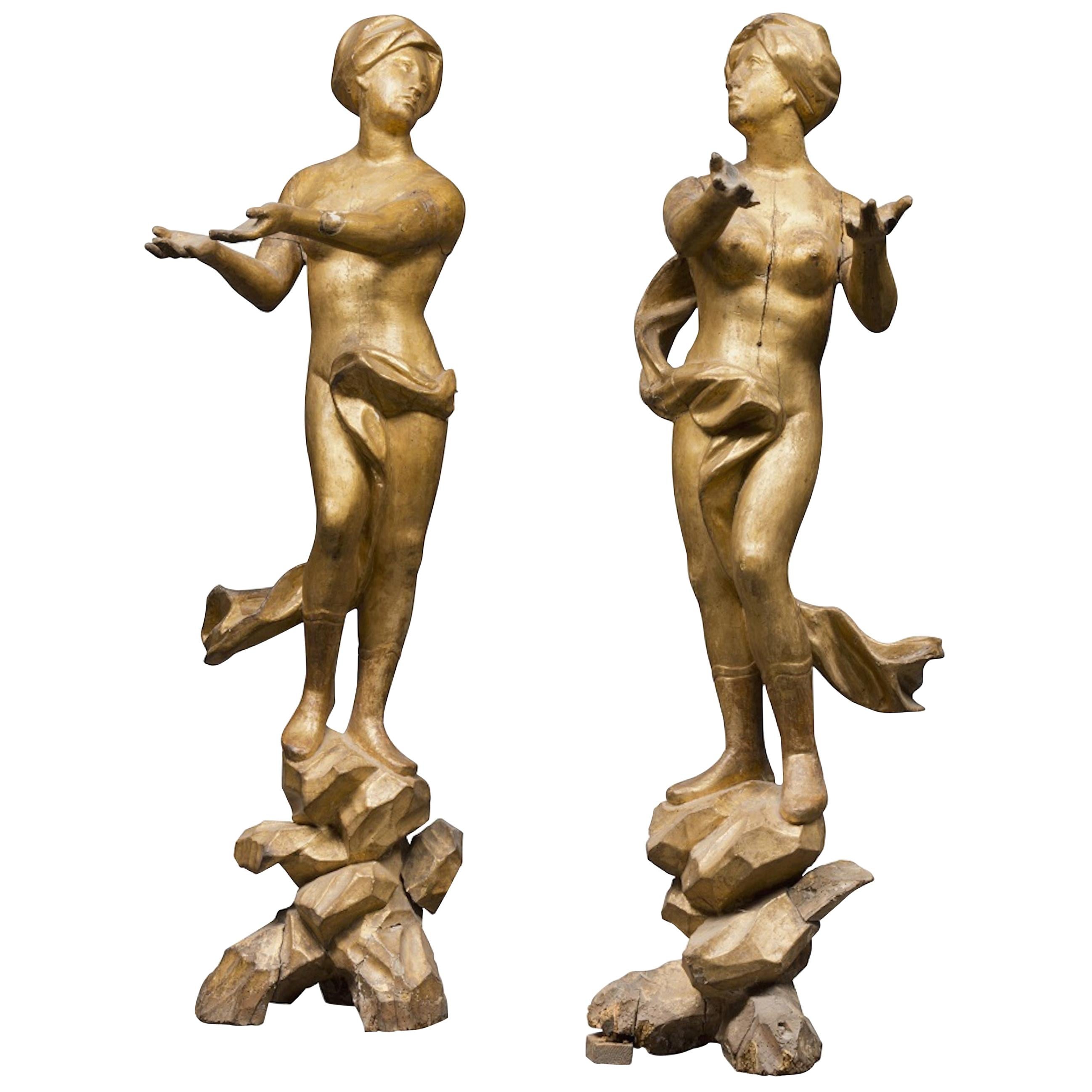 Ancient Pair of Sculptures in Gilded Wood, Italy, 17th Century