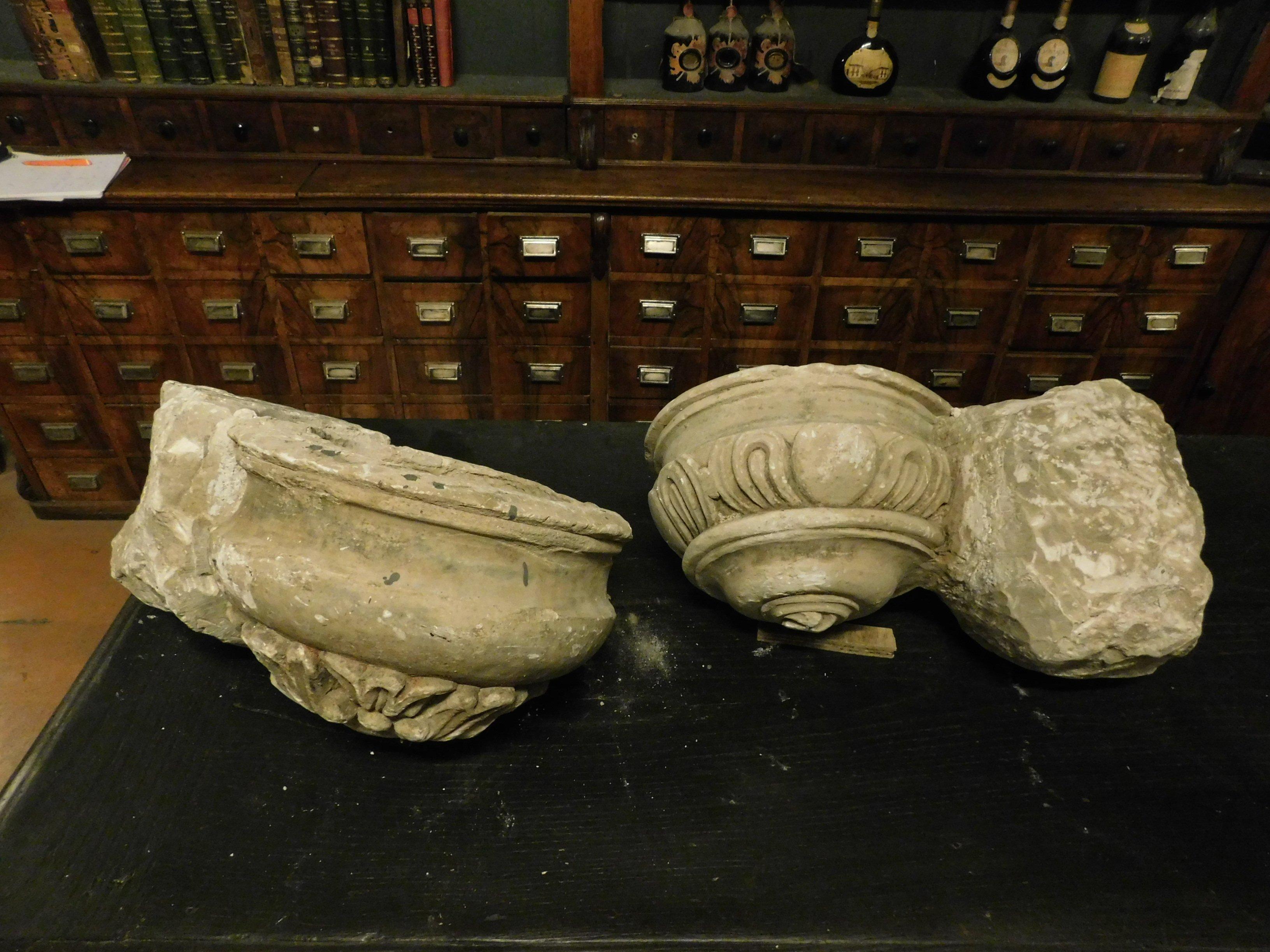 Ancient Pair of Stoups, Stone Basins, Drinking Fountains, 17th Century, Italy For Sale 13