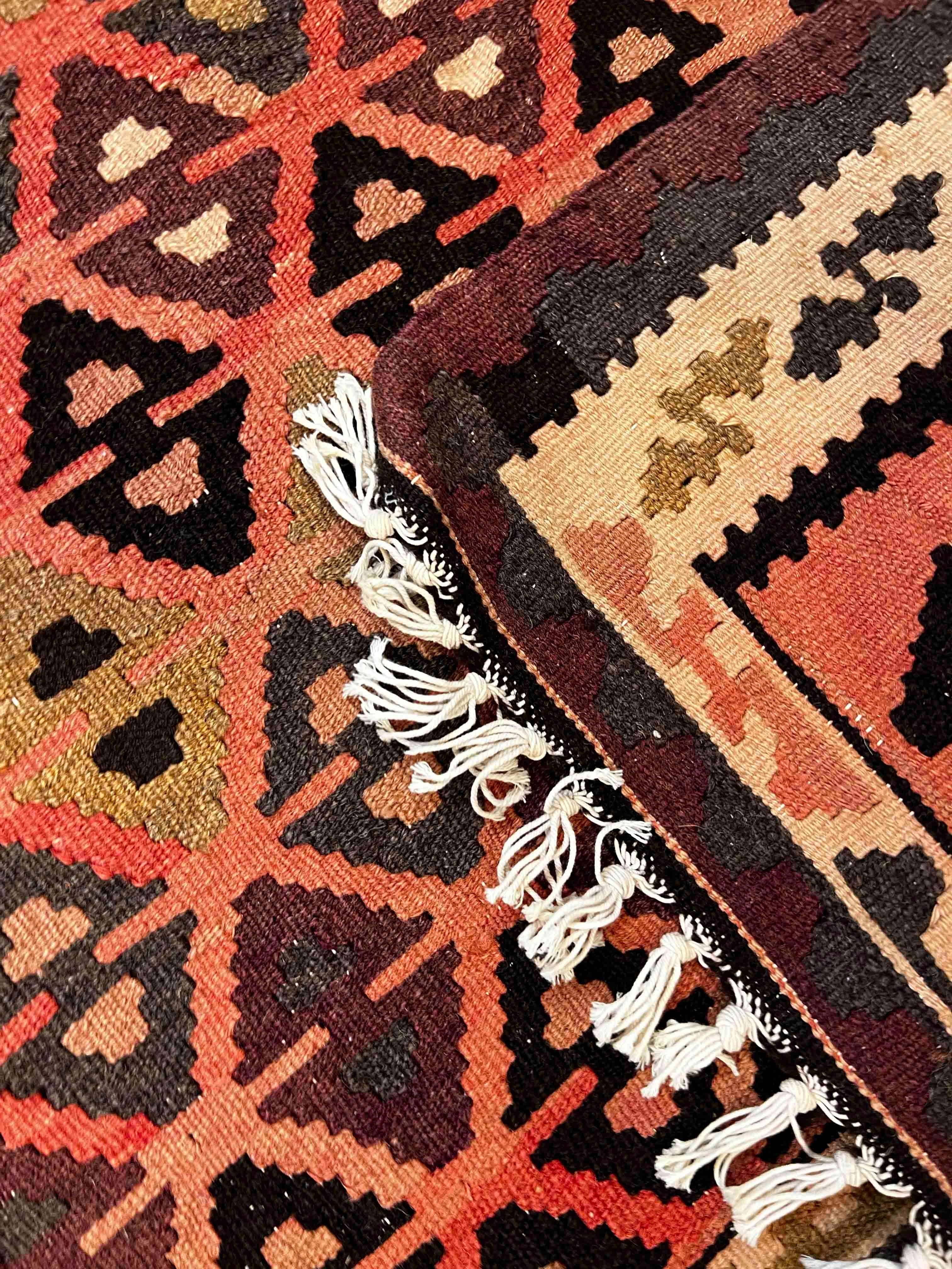 Kilim persan ancien - 170x100 - N° 1229 Excellent état - En vente à Paris, FR