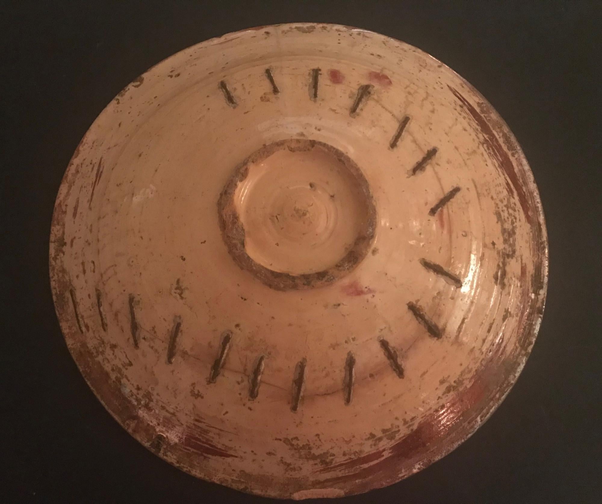 Ancien et rare bol en lustre de Kashan de poterie islamique du 12e siècle en vente 3