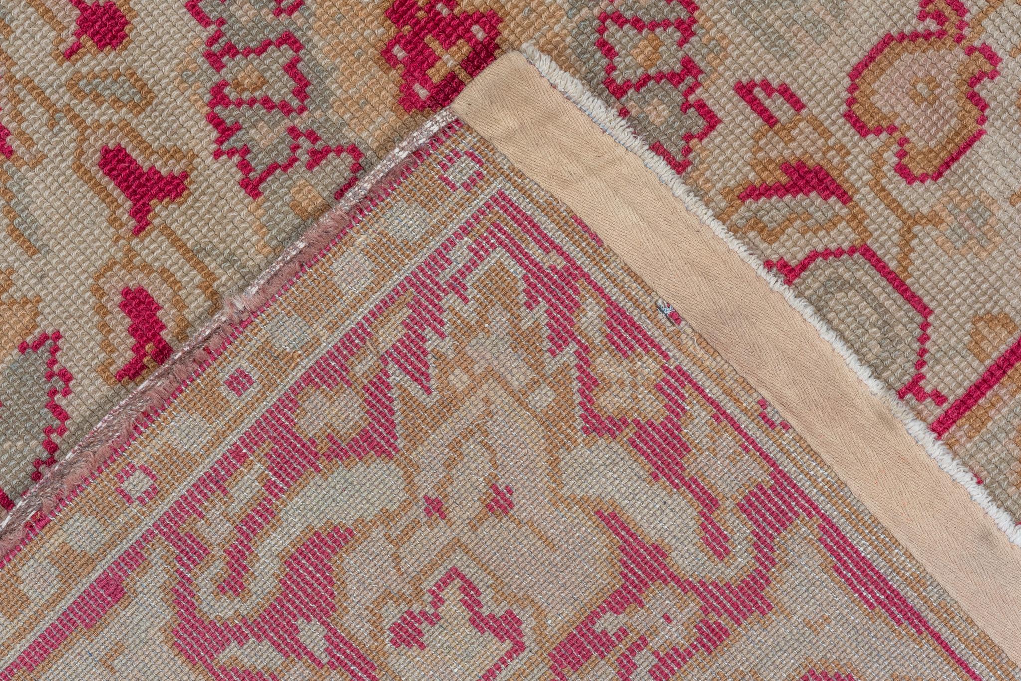 Alter roter Oushak 1940 im Zustand „Hervorragend“ im Angebot in New York, NY
