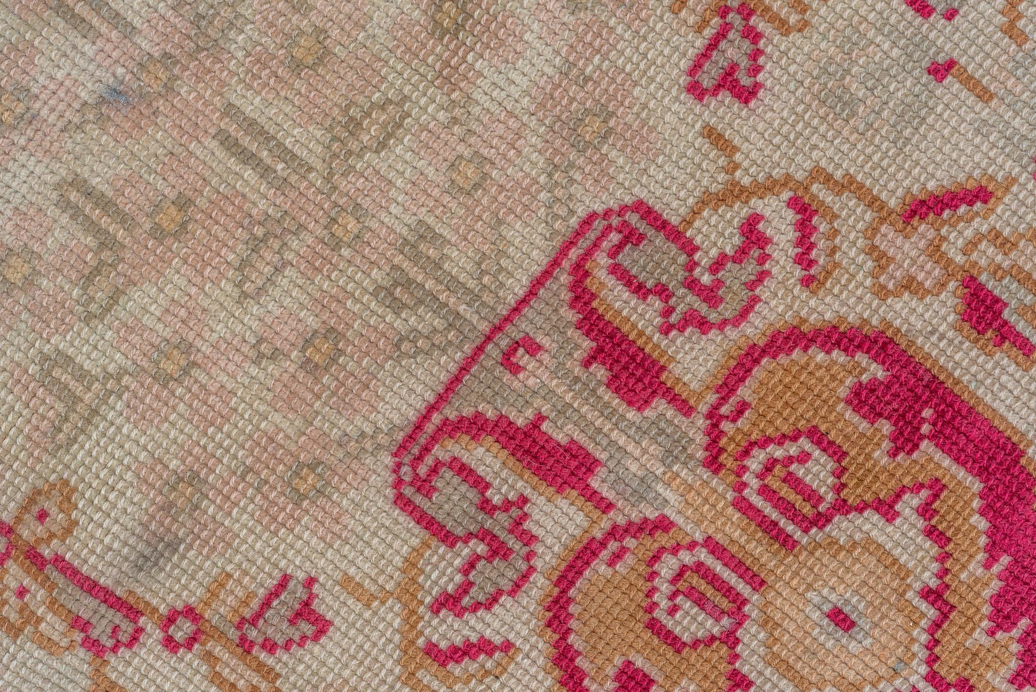 Alter roter Oushak 1940 (Wolle) im Angebot