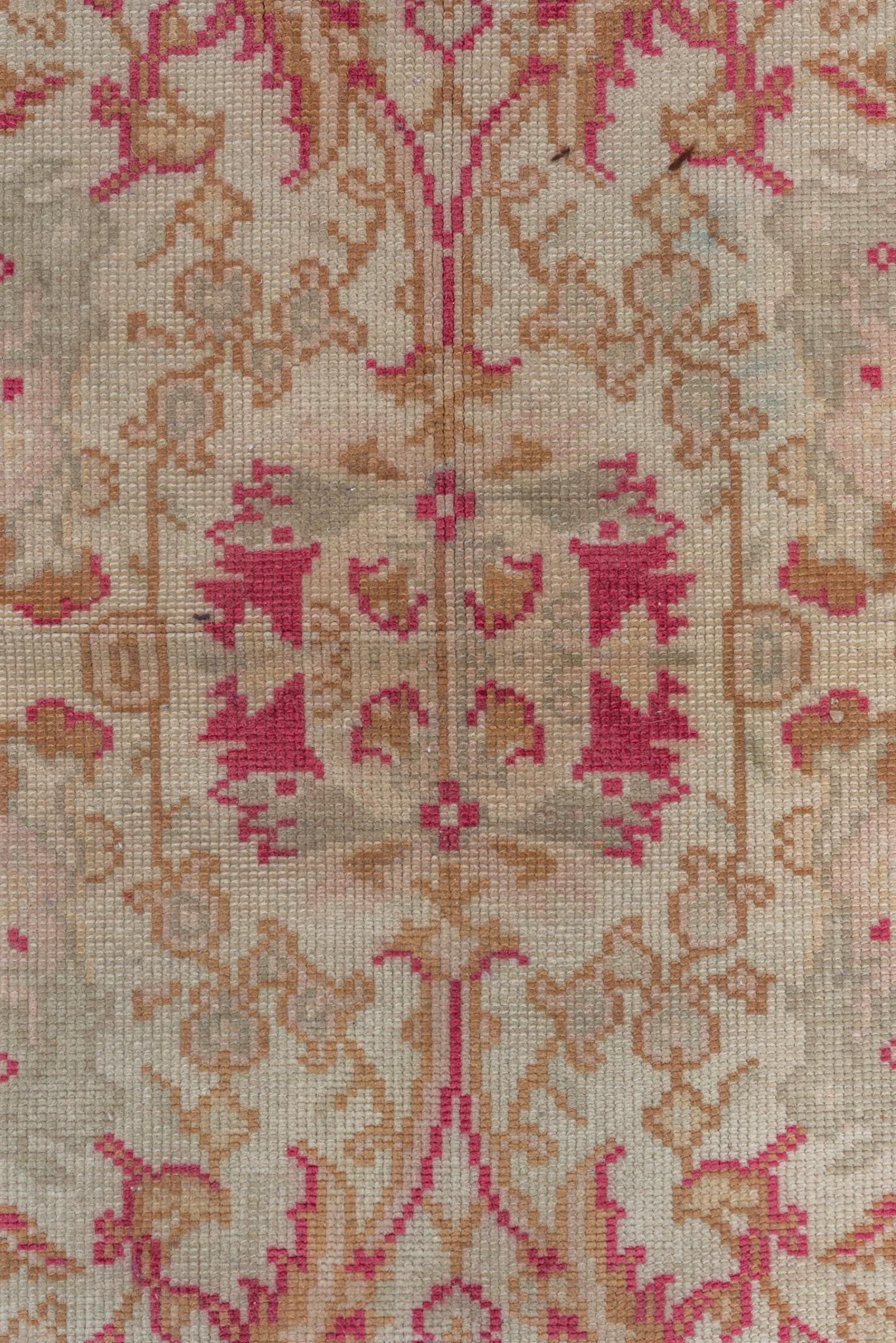 Alter roter Oushak 1940 im Angebot 1