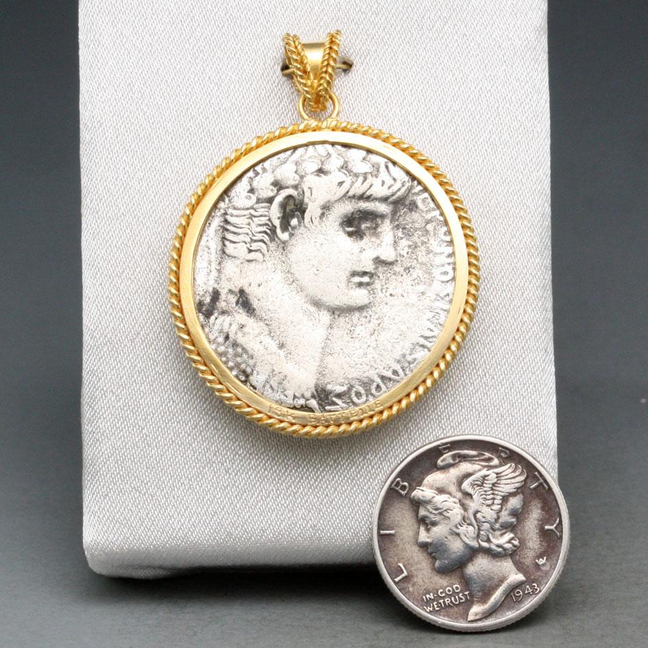 Grec classique Pendentif en or 18 carats en forme d'aigle de l'ancienne Rome du 1er siècle ADS Nero en vente