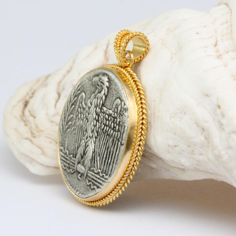 Pendentif en or 18 carats en forme d'aigle de l'ancienne Rome du 1er siècle ADS Nero Neuf - En vente à Soquel, CA