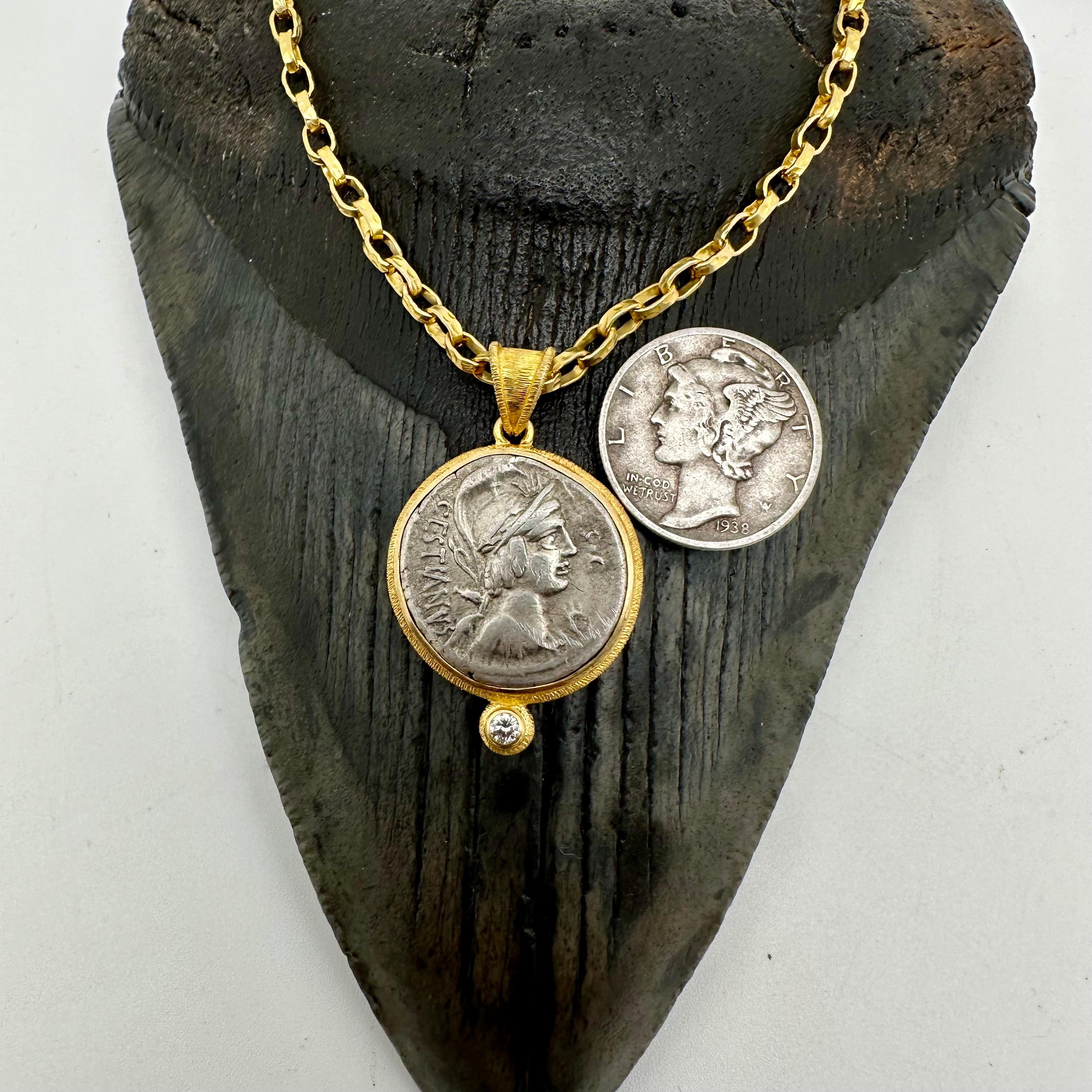 Ancient Roman 1st Century BC Goddess Vacuna Coin Diamond 18K Gold Pendant For Sale 6