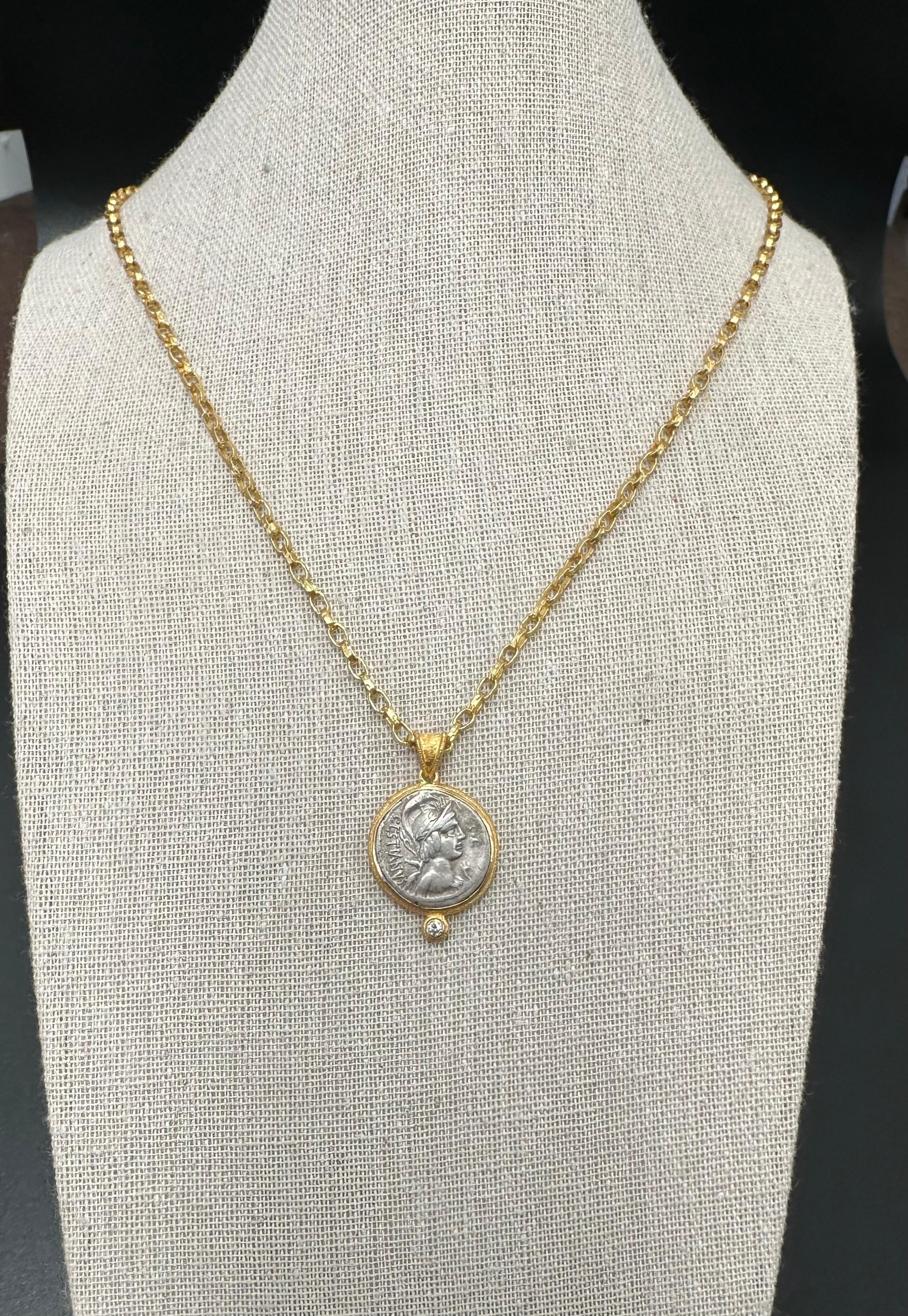 Classical Roman Ancient Roman 1st Century BC Goddess Vacuna Coin Diamond 18K Gold Pendant For Sale