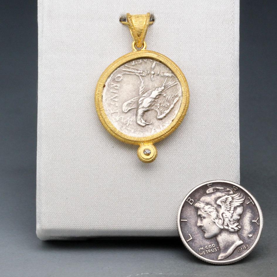 Women's or Men's Ancient Roman 1st Century BC Goddess Vacuna Coin Diamond 18K Gold Pendant For Sale