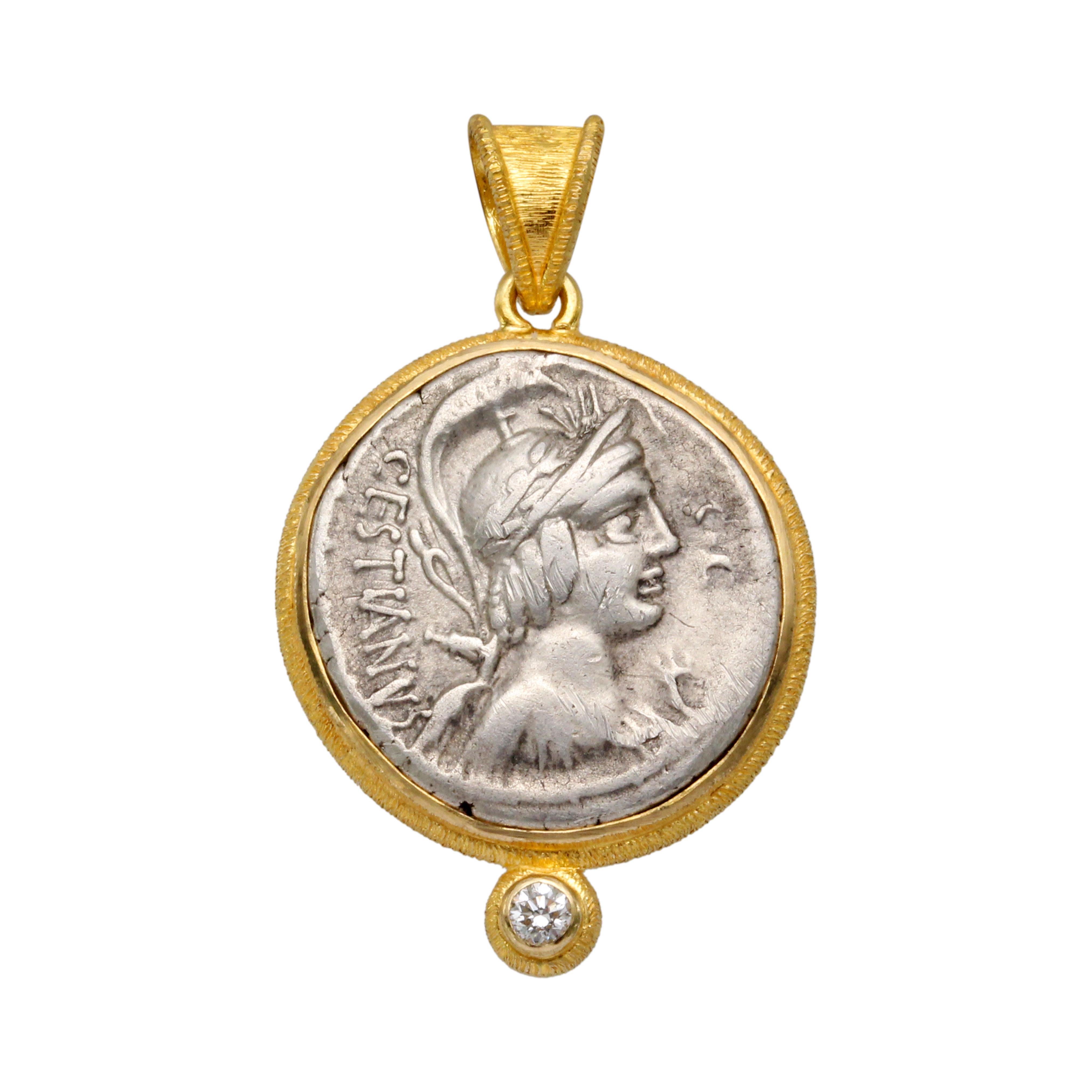 Ancient Roman 1st Century BC Goddess Vacuna Coin Diamond 18K Gold Pendant For Sale 1