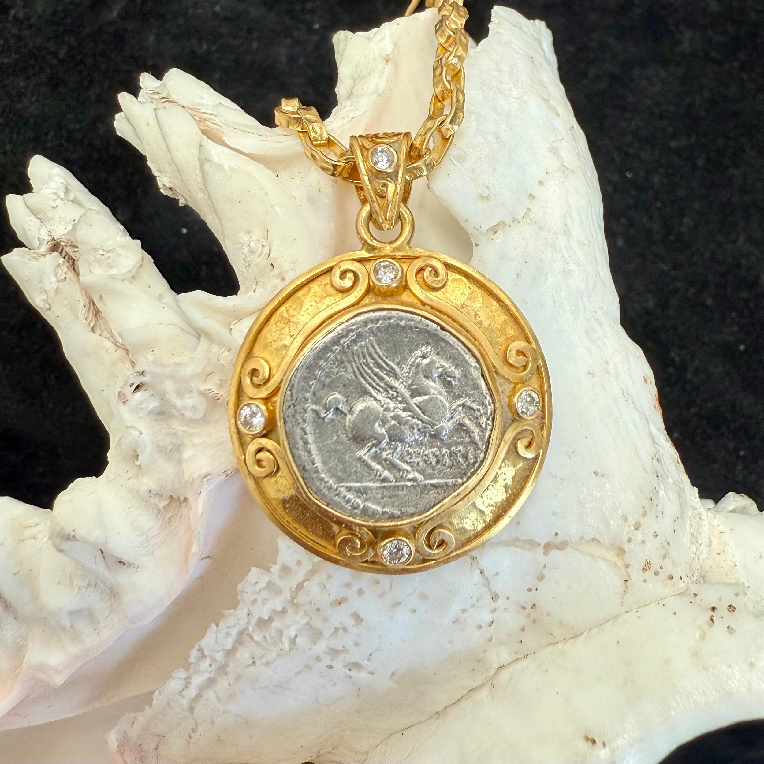 Pendentif en or 18 carats avec pièce de monnaie Pegasus de l'Antiquité romaine du 1er siècle avant J.-C. 4