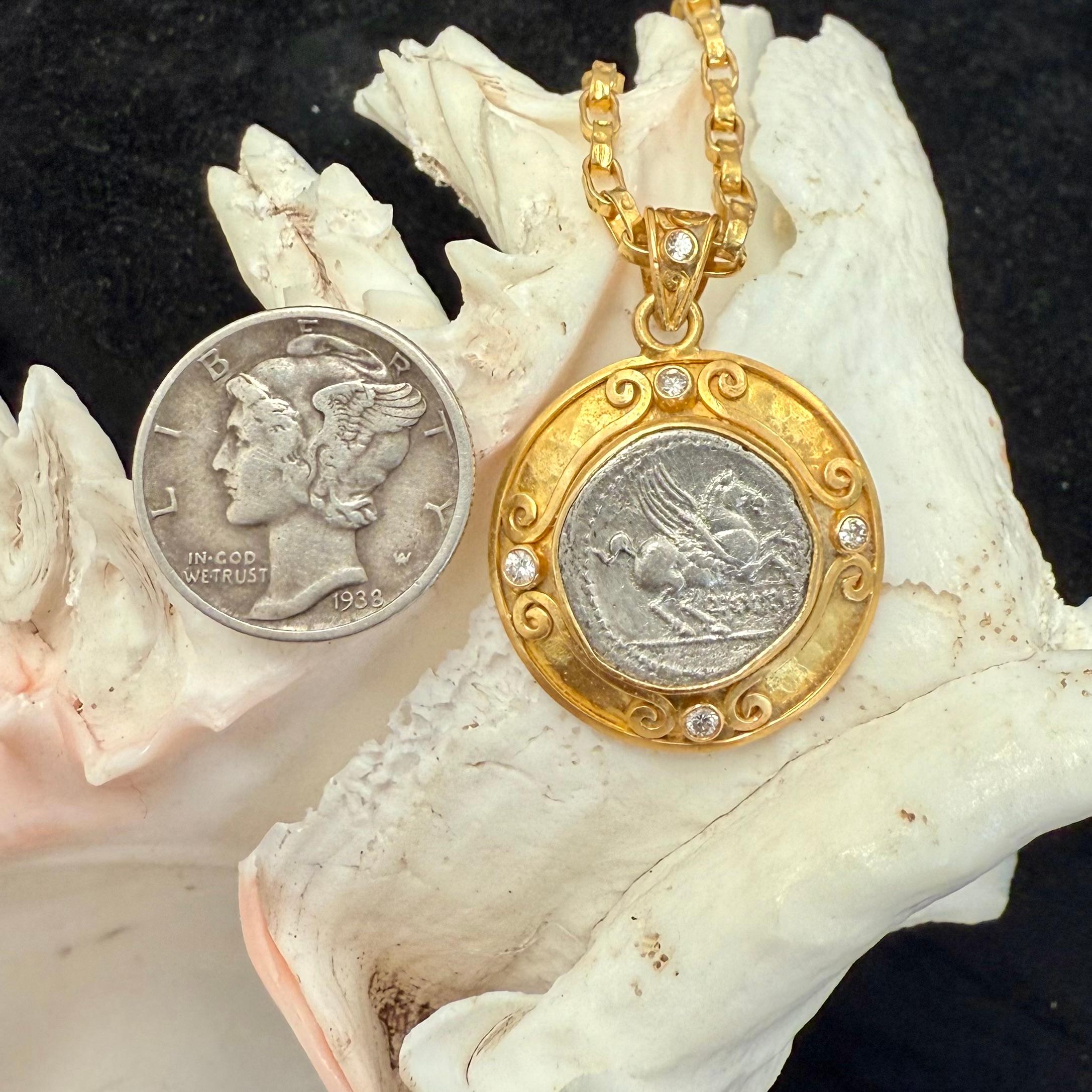 Pendentif en or 18 carats avec pièce de monnaie Pegasus de l'Antiquité romaine du 1er siècle avant J.-C. 7