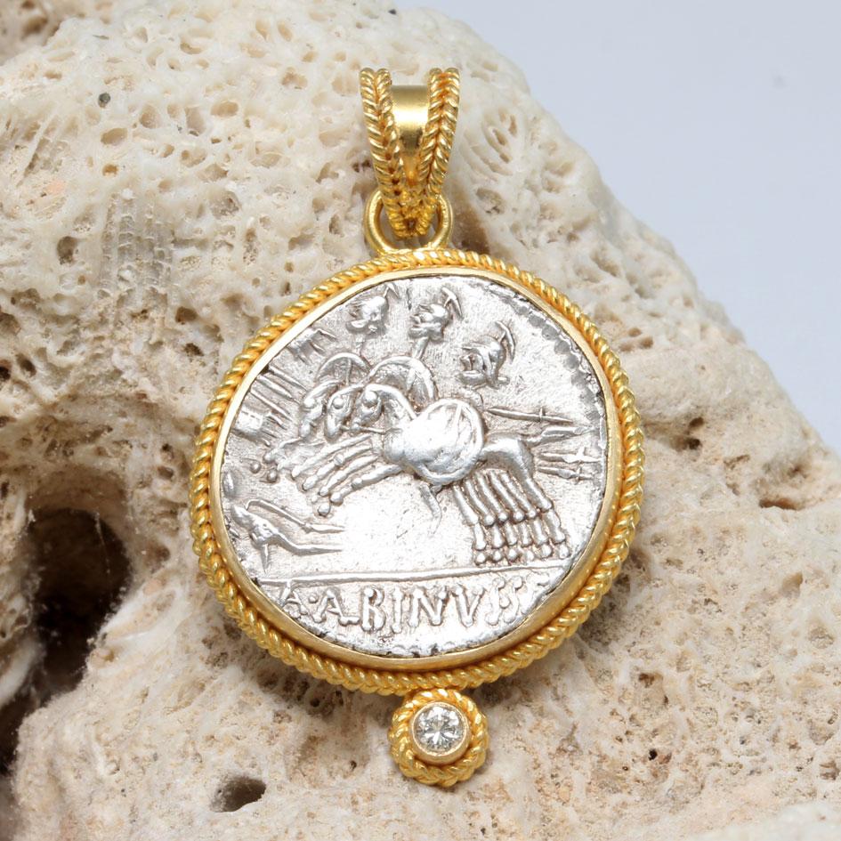 Ancient Roman 1st Century BC Three Horseman Coin Diamond 18K Gold Pendant In New Condition For Sale In Soquel, CA