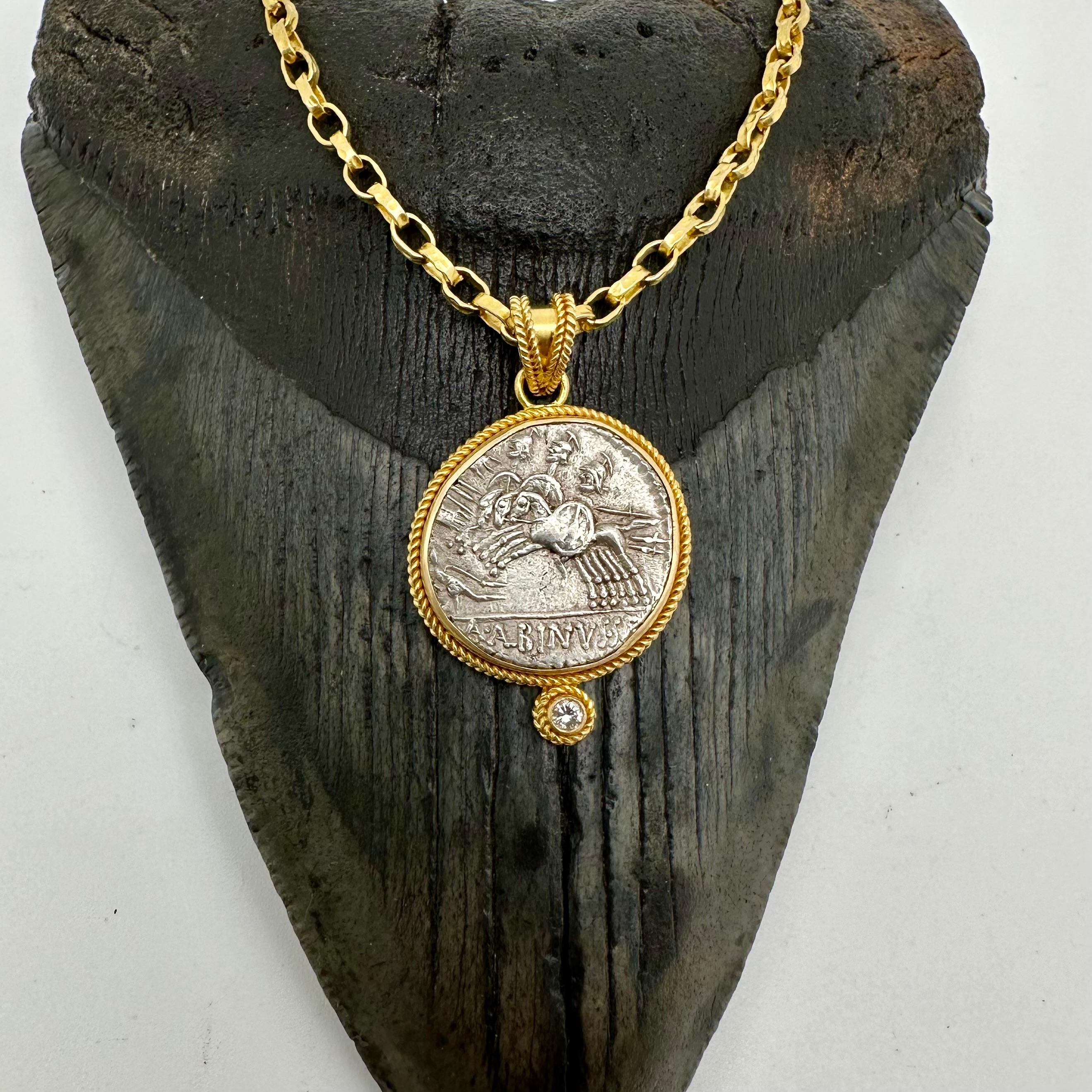 Ancient Roman 1st Century BC Three Horseman Coin Diamond 18K Gold Pendant For Sale 3