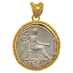 Ancient Roman 1st Century BC Victoria Coin 22K Gold Pendant
