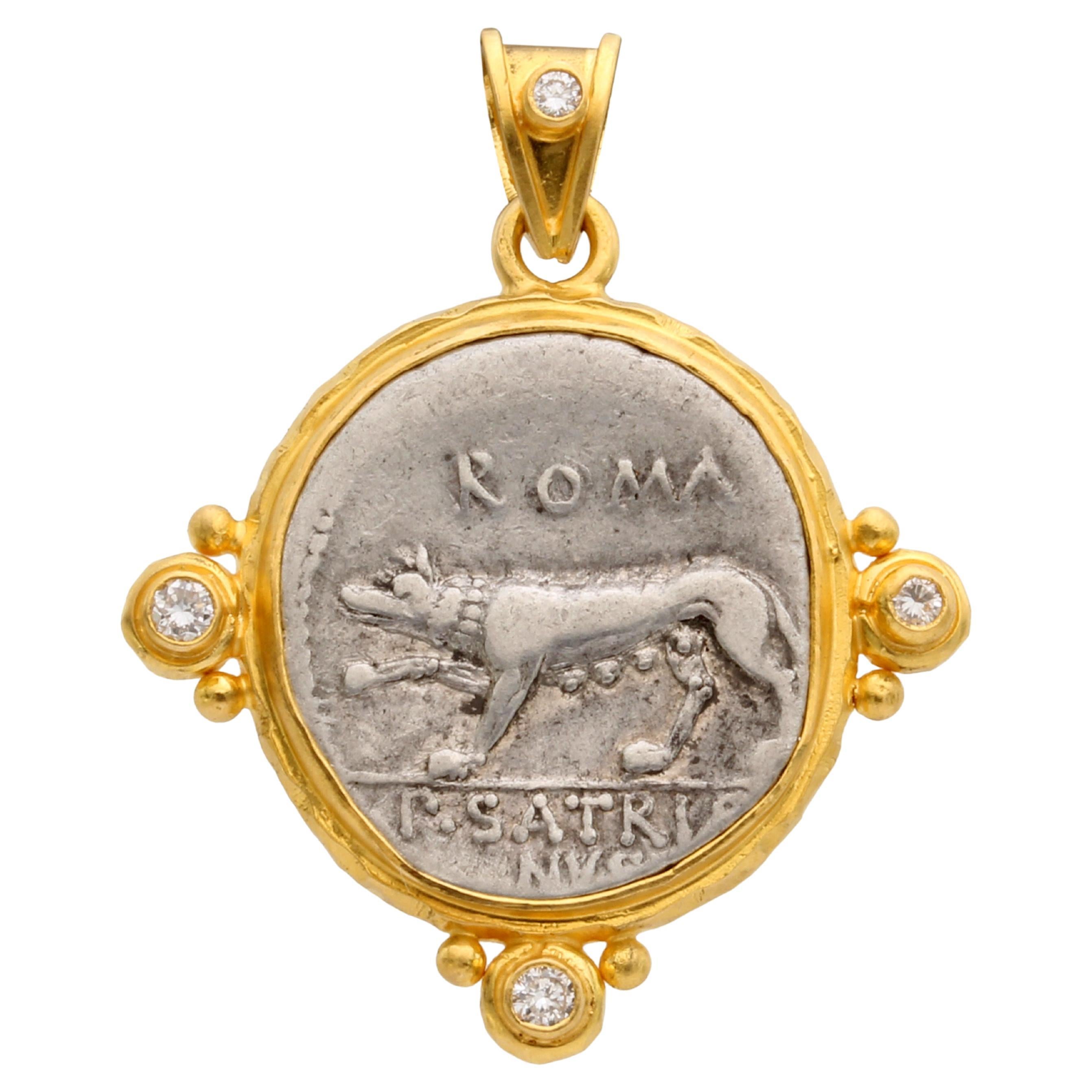 Pendentif en or 18K avec pièce de monnaie du loup de l'Antiquité romaine du 1er siècle avant J.-C. et diamants en vente