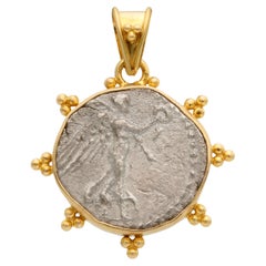 Used Ancient Roman 1st Century Goddess Victoria Coin 18K Gold Pendant