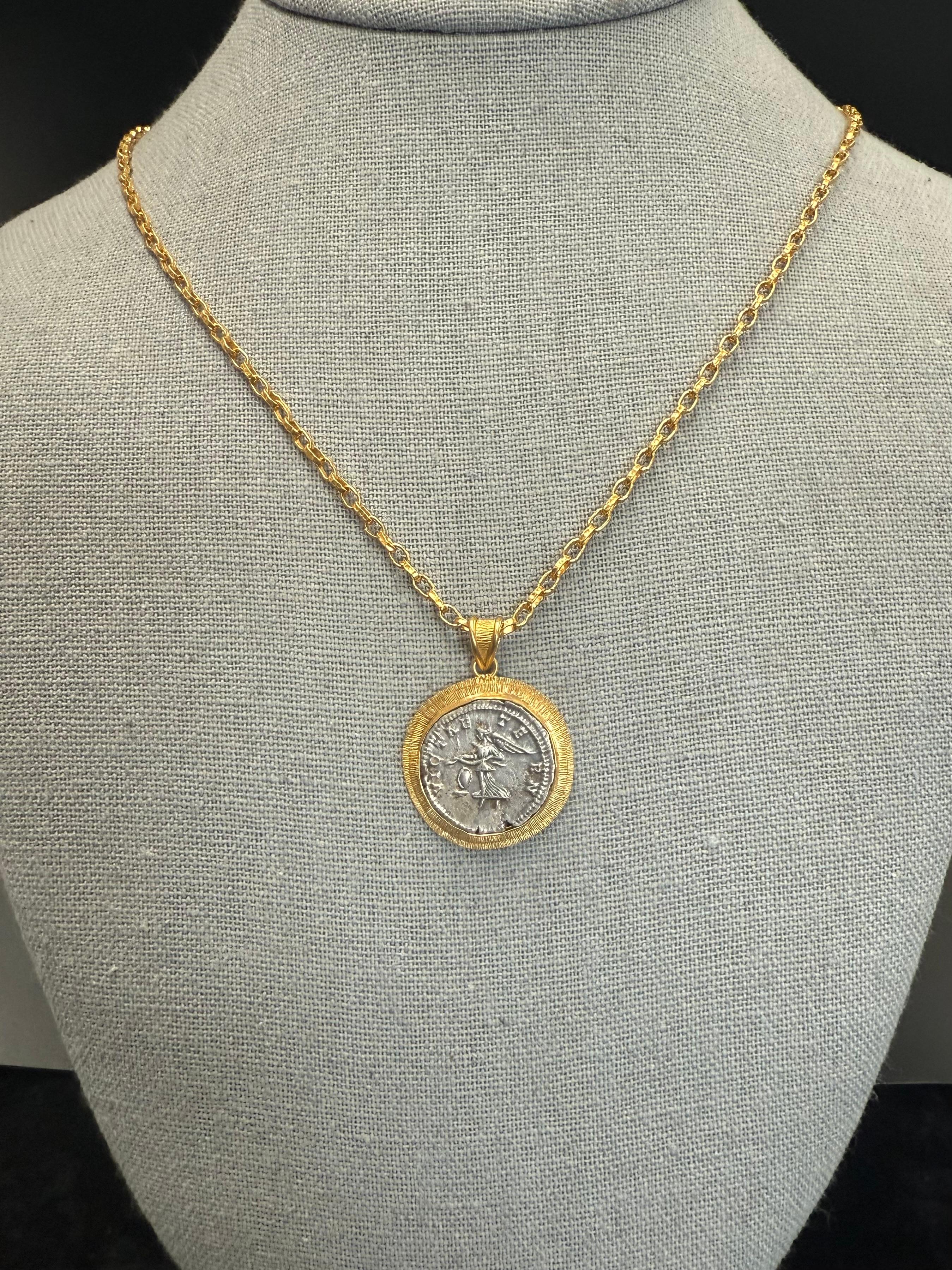 Ancient Roman 2nd Century Silver Goddess Victory Coin 18K Gold Pendant For Sale 8
