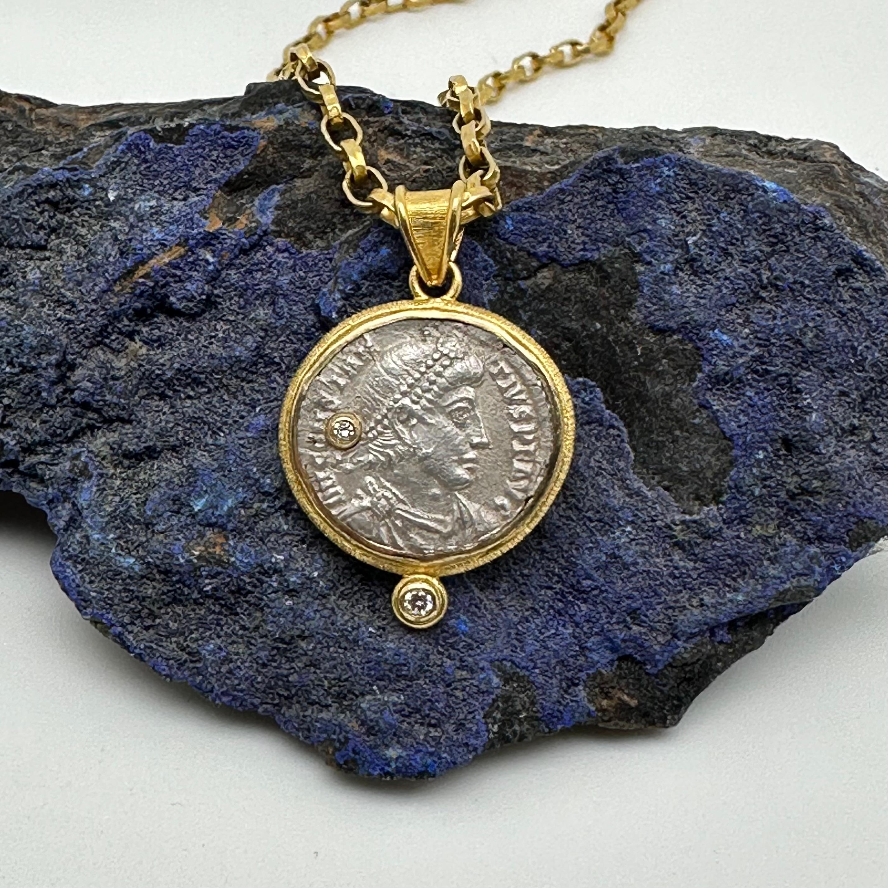 Ancient Roman 4th Century AD Constantius II Coin Diamonds 18K Gold Pendant  For Sale 1
