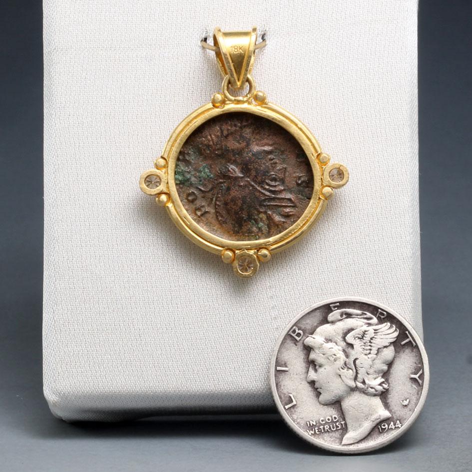 Women's or Men's Ancient Roman 4th Century AD Romulus/Remus Coin Diamonds 18K Gold Pendant For Sale